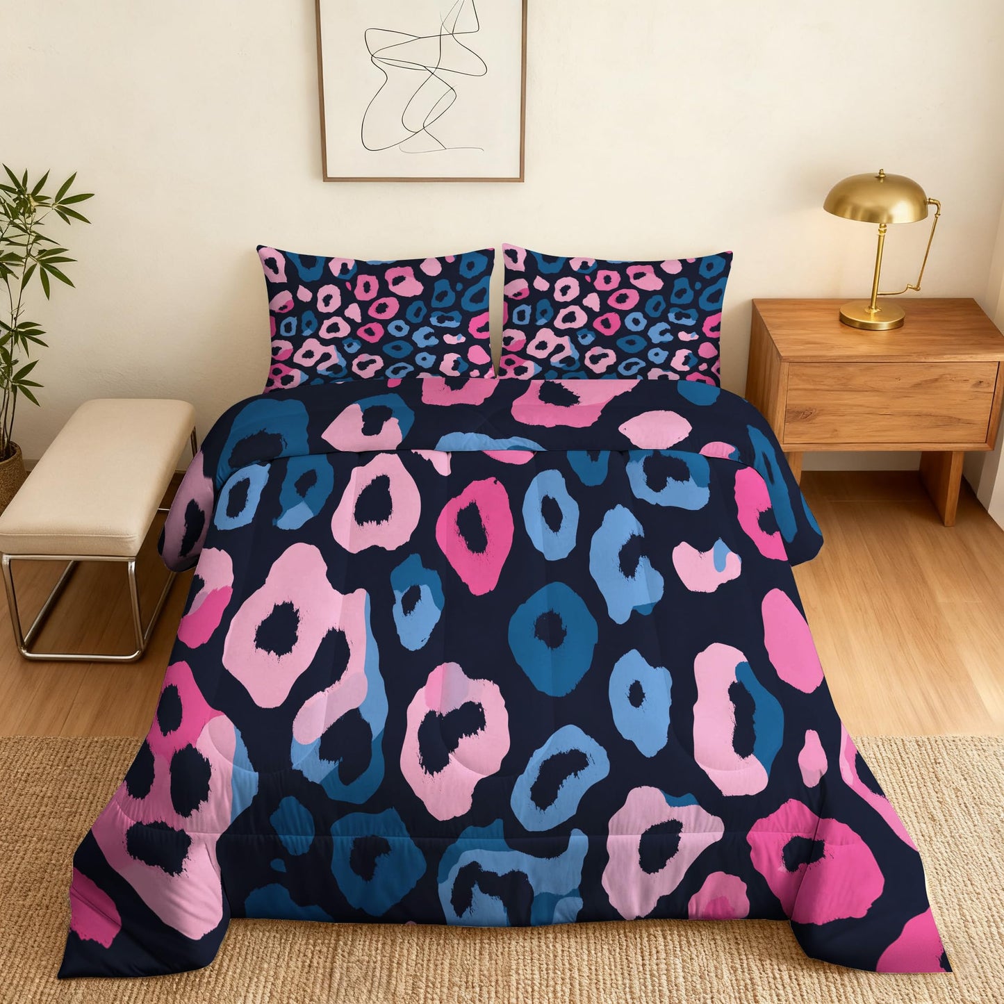 Leopard Print Comforter Set King Size 3Pc, Cheetah Printed Animal Pattern Down Alternative Bed Comforter, 2 Pillow Shams, Soft All Season Bedding, Leopard Print Bedroom Decor