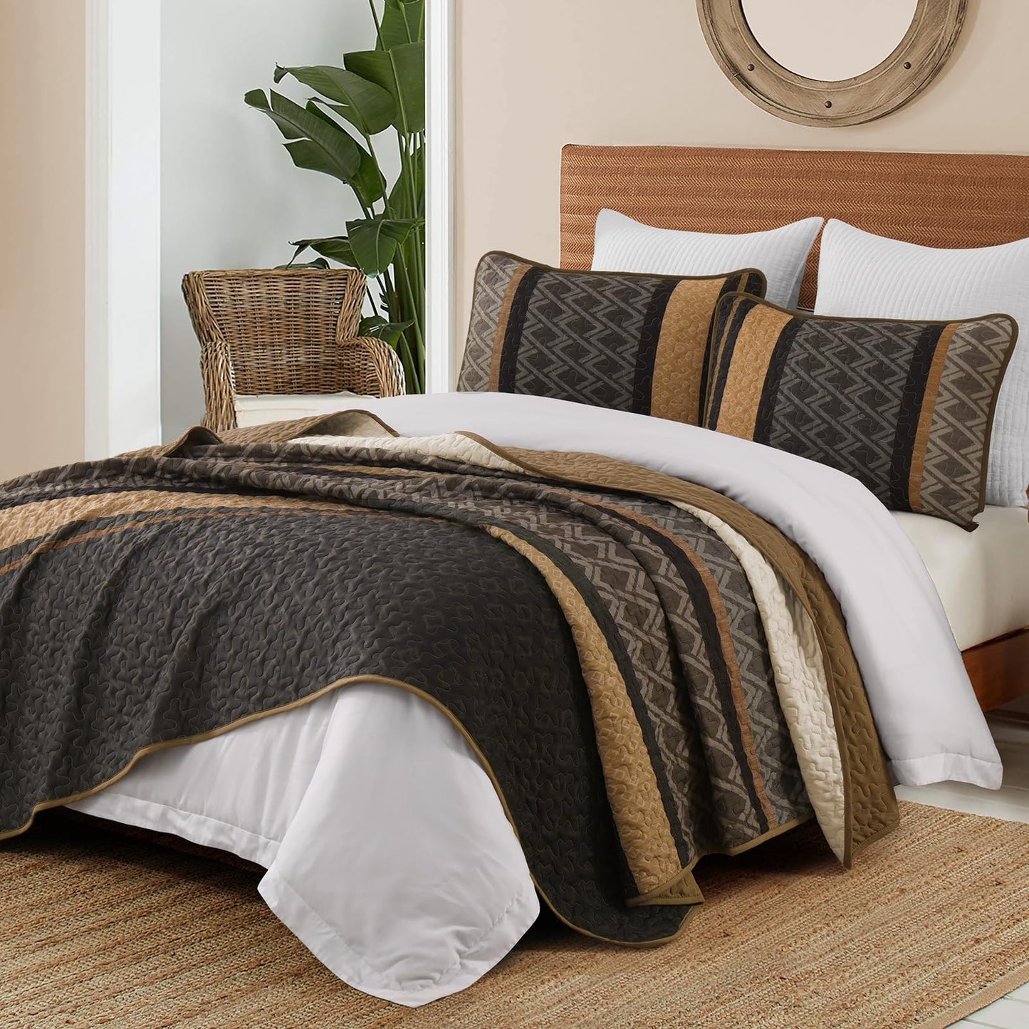 Dinjoy Queen Quilt Set Brown,Striped Bedspread Queen Size, Fall Bedding Sets 3 Pieces Micofiber Lightweight Quilts with 2 Pillow Shams Coverlet Bed Sets for Women Men 96''x90''