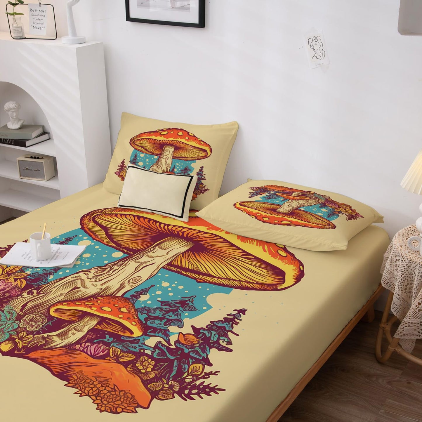 THYUNQ Mushroom Split King Sheets Sets for Adjustable Bed, 70s Retro Pattern Sheet Set - 16 Inch Deep Pocket, Super Soft Microfiber Printed Bedding Sheets & Pillowcases 5 Piece