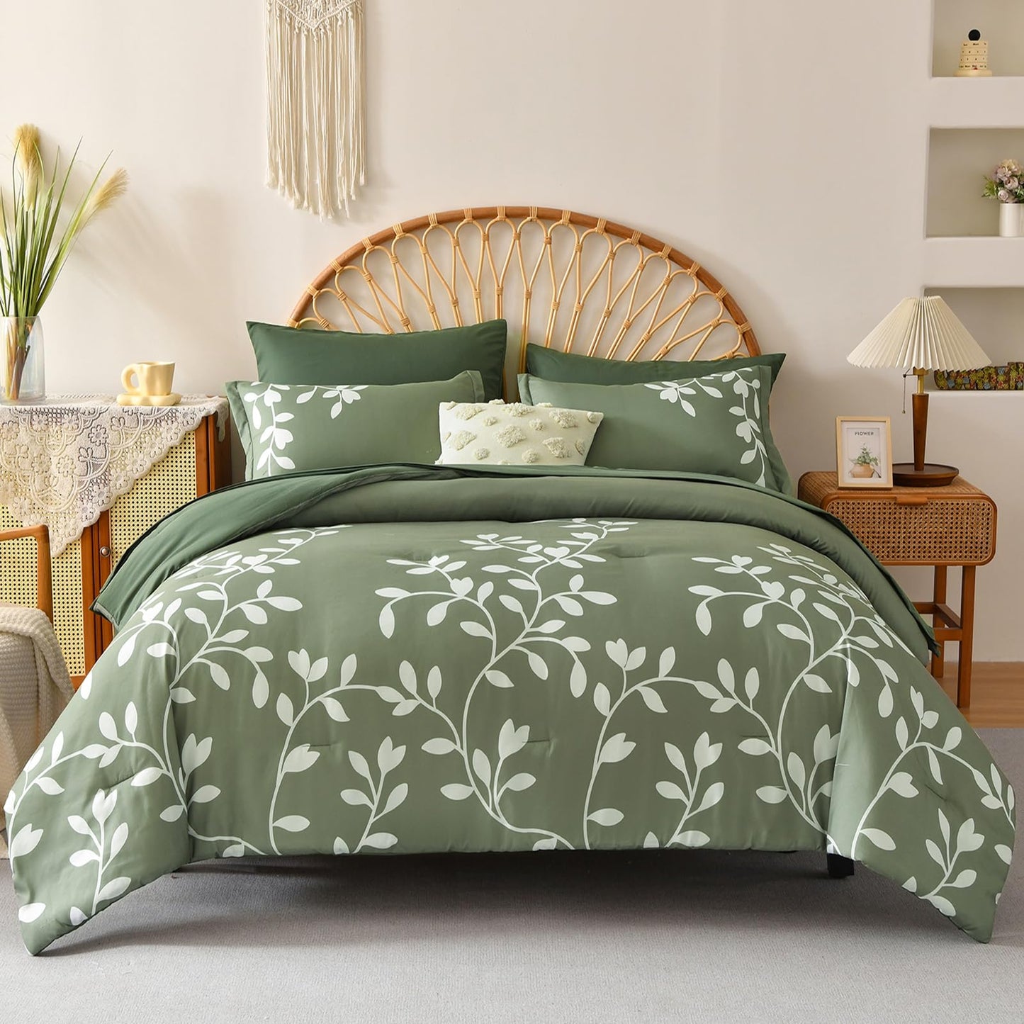 METAHOTS Queen Size Comforter Set - 7 Piece Floral Botanical on Green Comforter Sets with Sheets and Pillows, Soft Lightweight Microfiber Bedding Set for All Season(90"X90")