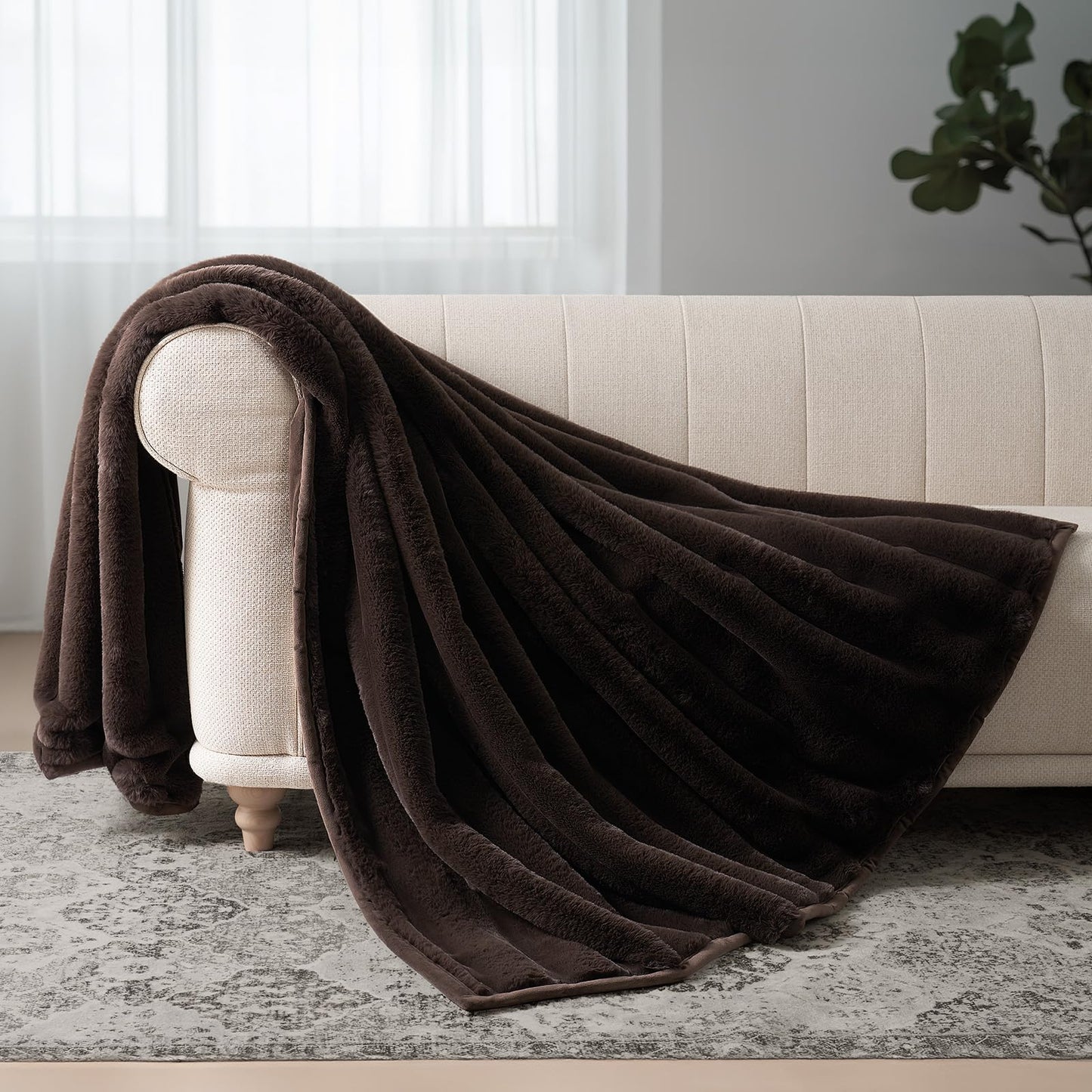 EverGrace Soft Luxury Faux Rabbit Fur Throw Blanket for Couch, Cozy Fluffy Channel Throw Blanket for Bed, Fuzzy Warm Thick Mink Blanket with Reversible Velvet for Winter, Chocolate, 50"x60", 820GSM