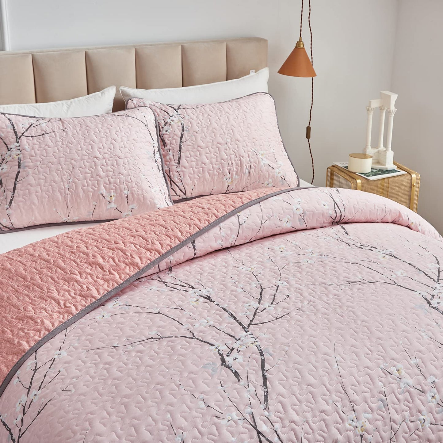 UOZZI BEDDING 3 Pieces Reversible Pink Branch Quilt Set King Size 102x88 Soft Microfiber Lightweight Coverlet Bedspread Summer Comforter Set Bed Cover for All Season (1 Quilt+ 2 Shams)