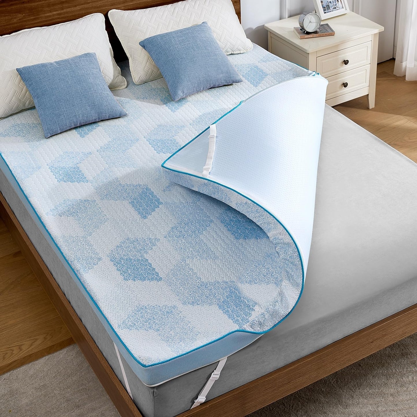 PERLECARE 3 Inch Queen Mattress Topper- Cooling Gel Memory Foam Mattress Topper with Breathable Bamboo Viscose for Pressure Relief, Washable & Non-Slip, Made with CertiPUR-US® Certified & Oeko-Tex