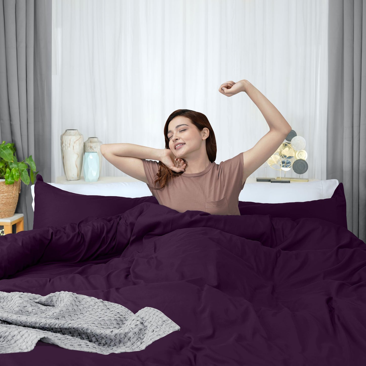 Utopia Bedding Duvet Cover Queen Size - 3 Piece with Zipper Closure - 1 Comforter Cover 90X90 Inches & 2 Pillow Shams 20X26 Inches (Purple) Comforter Not Included