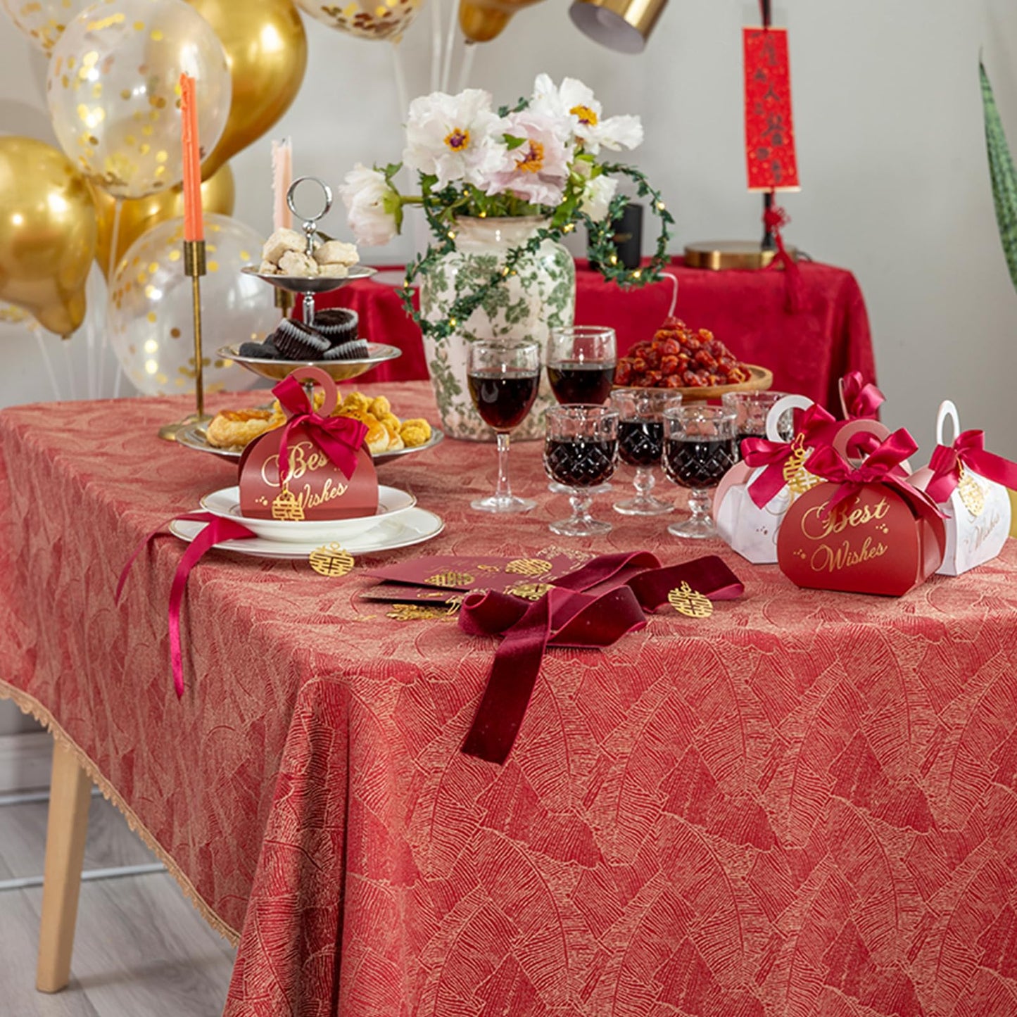 GLORY SEASON Festivel Tablecloth Classic Red and Golden Jacquard Fabric Table Cover Farmhouse Decoration 55x86 Inches Rectangle/Oblong for Party/Banquet/Kitchen Dining
