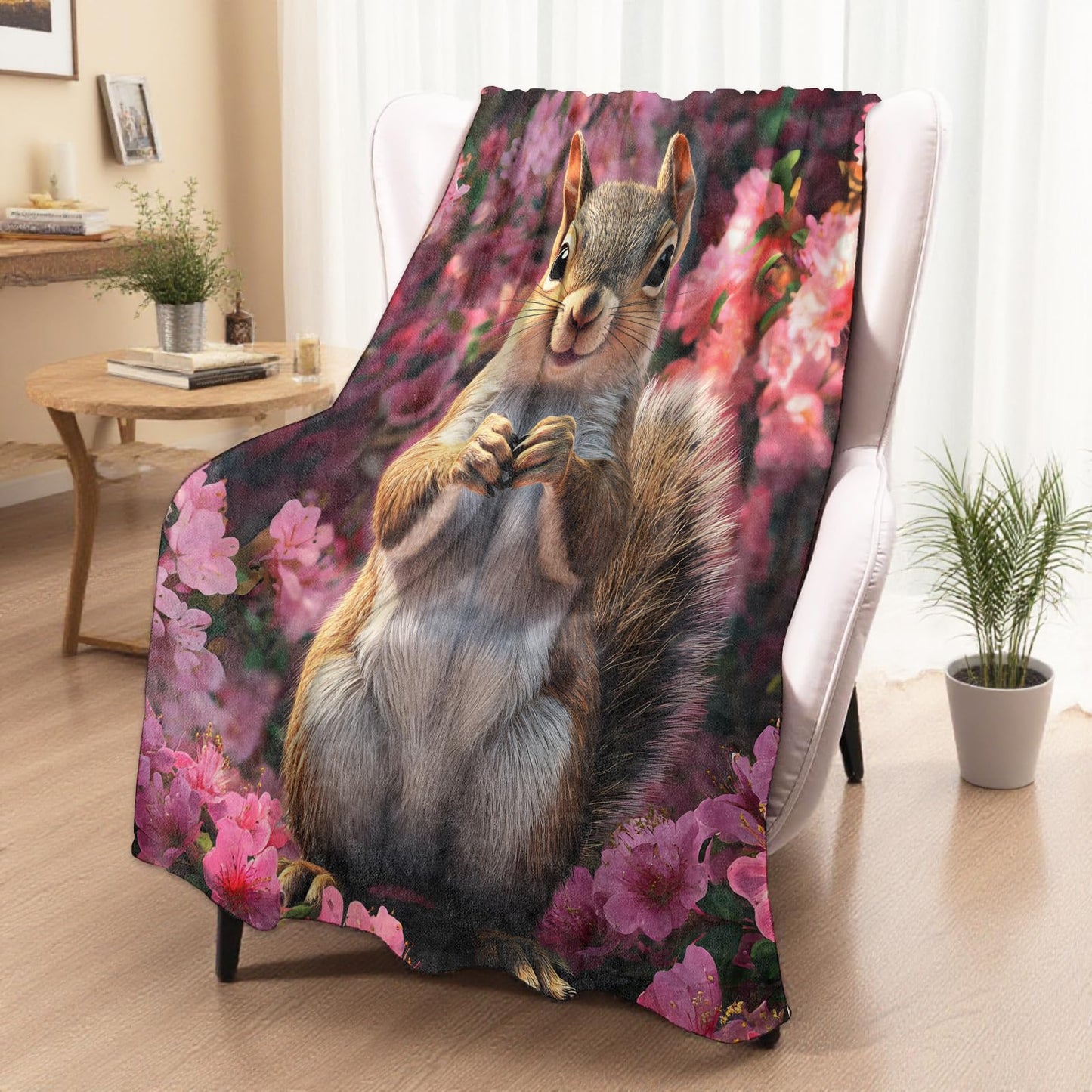 xmwjfd Sweet Squirrel Blanket, Cozy Plush Playful Squirrels Throw Blanket for Couch Bedroom Outdoor, Lightweight Soft Flannel Travel Blankets, Gifts for Women Adults Kids, Warm Decor 50"×60"