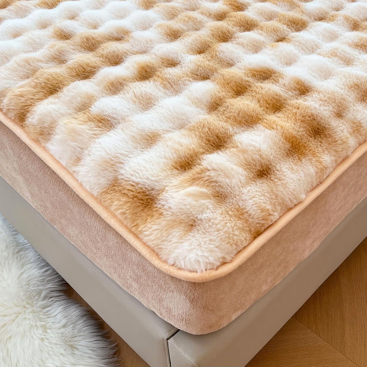 ZIQINPSQ Plush Shaggy Fitted Sheet Full Size-Velvet Fitted Sheet Faux Fur Bottom Sheet with 15" Deep Pocket, Flannel Warm Tie Dyed Mattress Cover,No Pillowcases,Gold