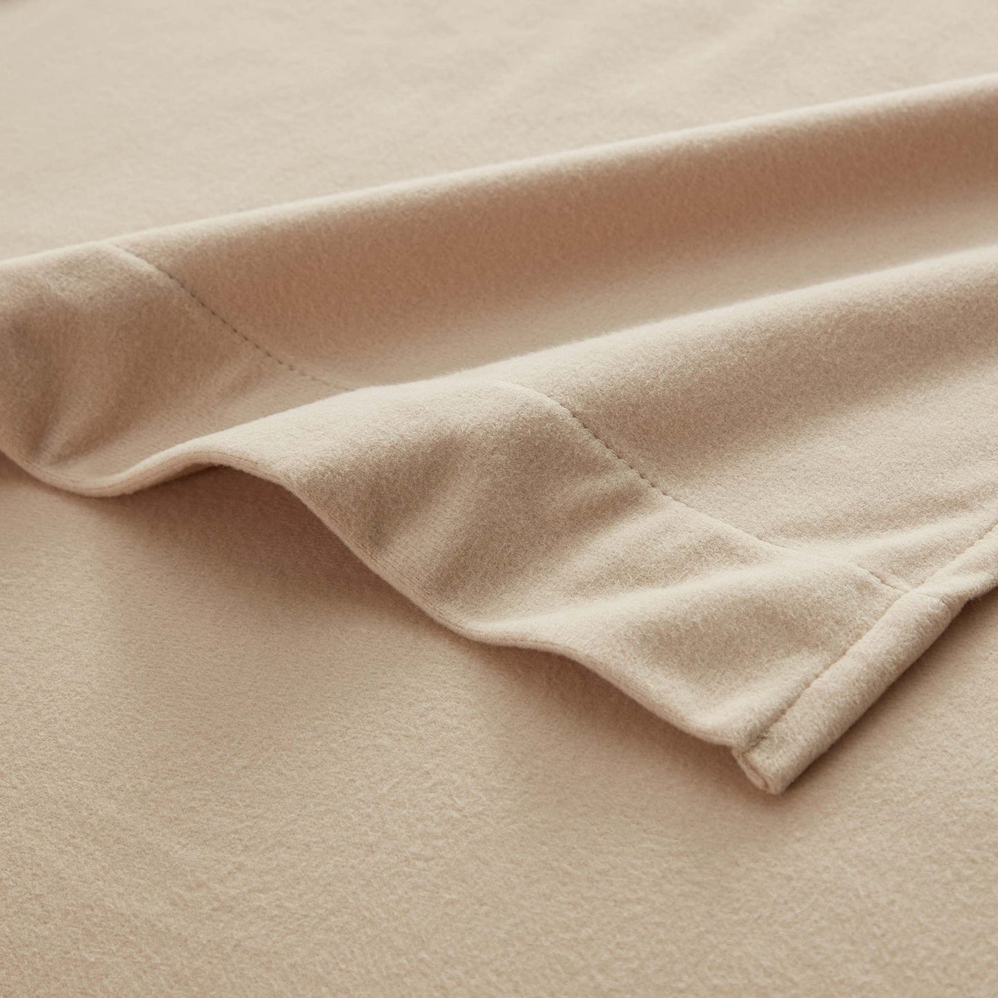 Flannel Sheets Warm and Cozy Deep Pocket Breathable All Season Bedding Set with Fitted, Flat and Pillowcases, Queen, Beige