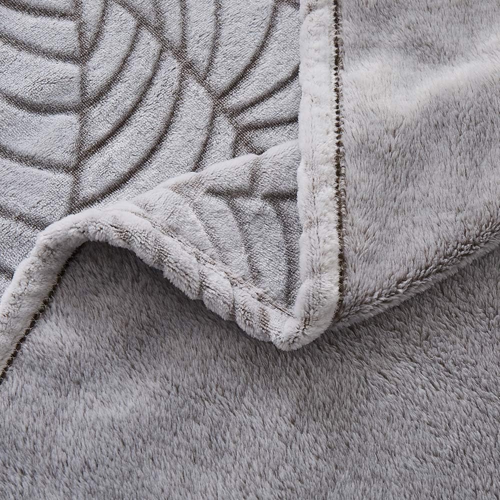 Special Glory Flannel Fleece Blanket Print Super Soft and Warm All Season Flannel Throw for Sofa Bed Car Outdoor Hotel and Home Leaf Print Pattern Light Brown 50x60 inch Pack of 2