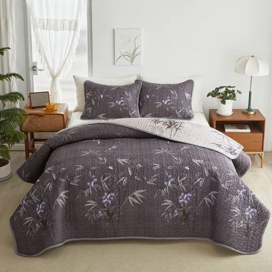 Flysheep Quilt Set 3 Pieces Full/Queen Size, Black Leaves Botanical Design Reversible Bedspread Coverlet Set, Soft Microfiber Lightweight Bed Cover for All Season (90" x 90", 1 Quilt+ 2 Pillow Shams)