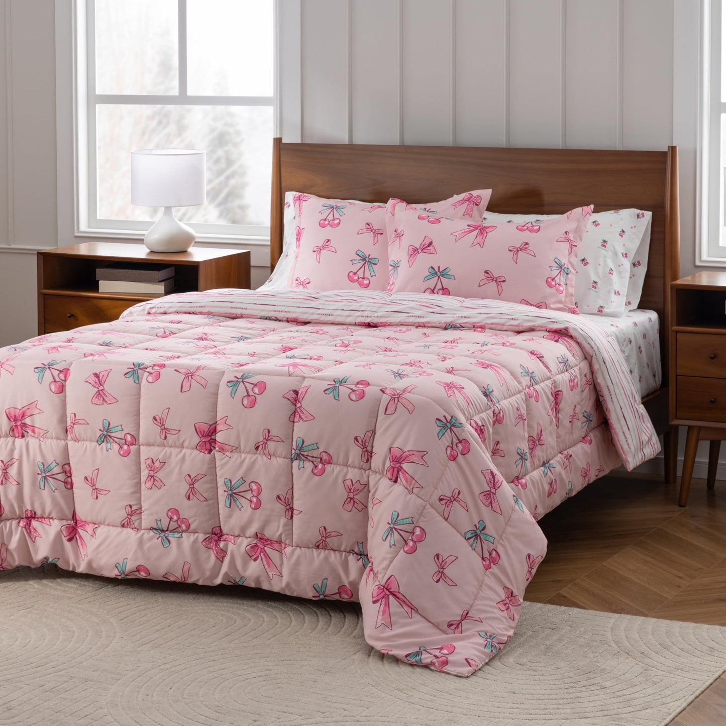 Berkshire LIG Printed Reversible Microfiber Comforter Set–7-Piece, Ultra Soft All-Season Bedding, Wrinkle & Fade Resistant, Queen, Cherry Bows Blush