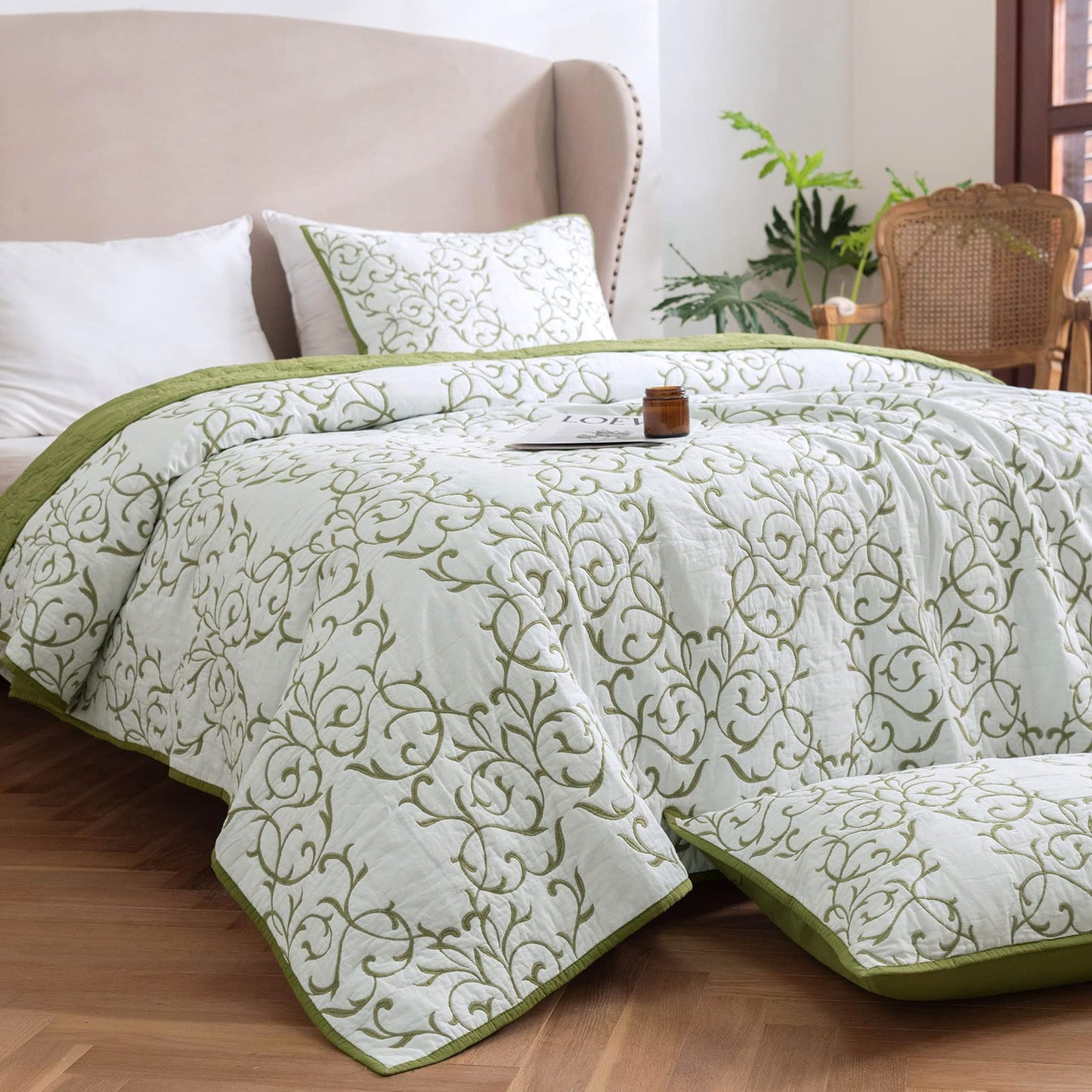 mixinni 2-Piece King Size Soft Microfiber Green Quilted Embroidery Floral Pattern Pillow Shams-20" x 36"