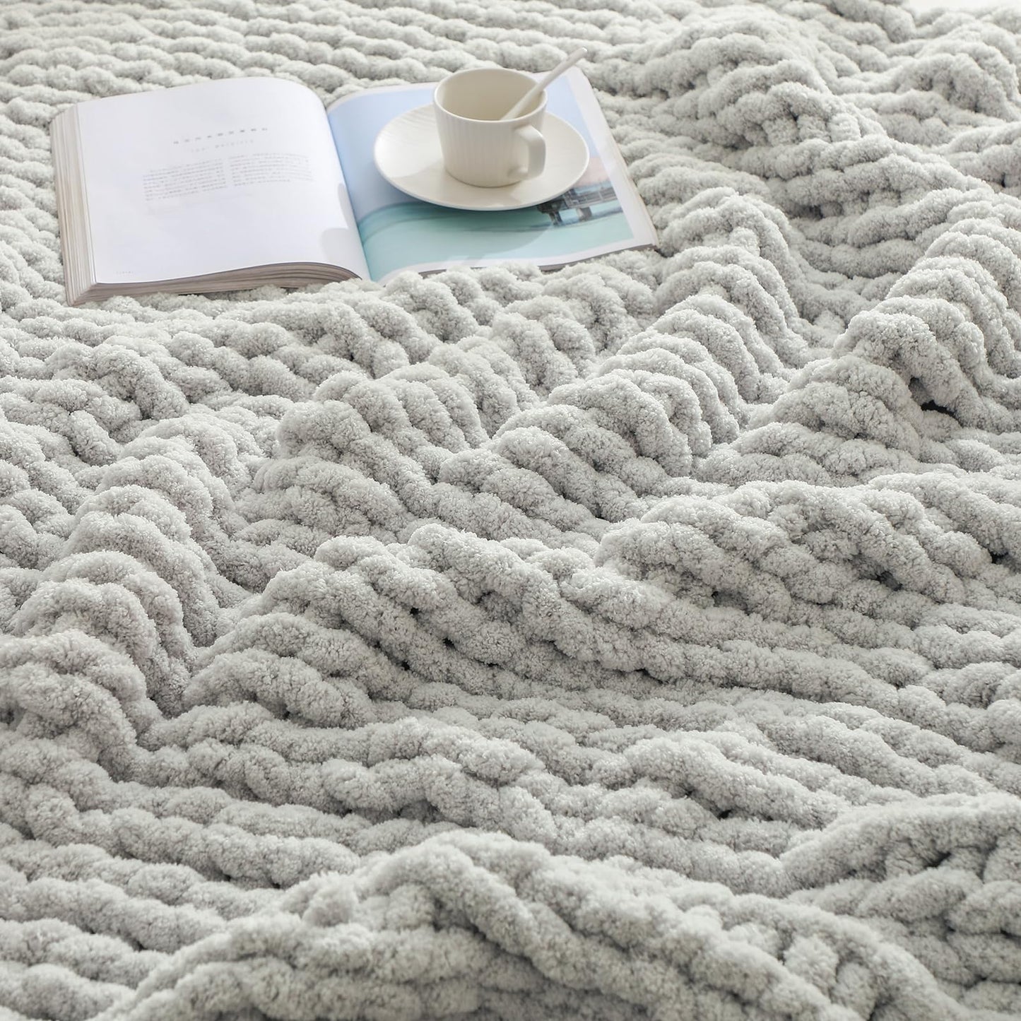 bearberry Chunky Knit Throw Blanket 50x60 Inches Handmade, Soft Jumbo Chenille Yarn with Cable Rope Knot Design | Thick Cozy Large Blanket for Couch, Sofa, Bed & Living Room Home Decor | Light Grey