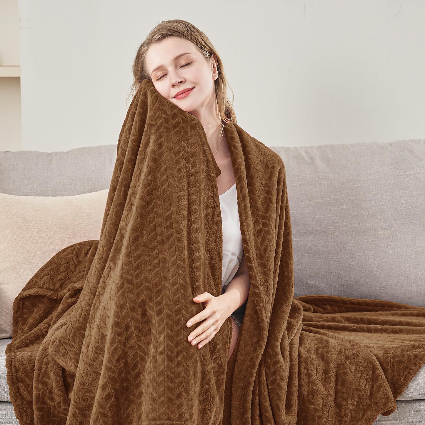 inhand Fleece Twin Blanket for Bed Chocolate Brown Throw Blanket for Couch Super Soft Cozy Warm Blankets and Throws Lightweight Fuzzy Large Blanket for Sofa Bed Office,60x90 inches