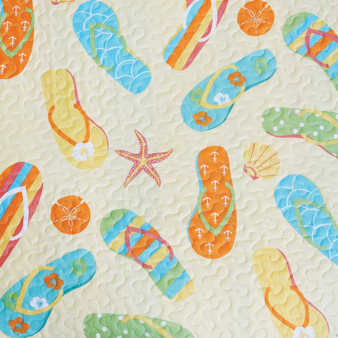 C&F Home Sunny Splash Flip Flops 3-Piece Full/Queen Quilt Set Versatile Summer Nautical Coastal Beach House Reversible Machine Wash Lightweight Coverlet Comforter Bedroom Bedding Decor Decoration