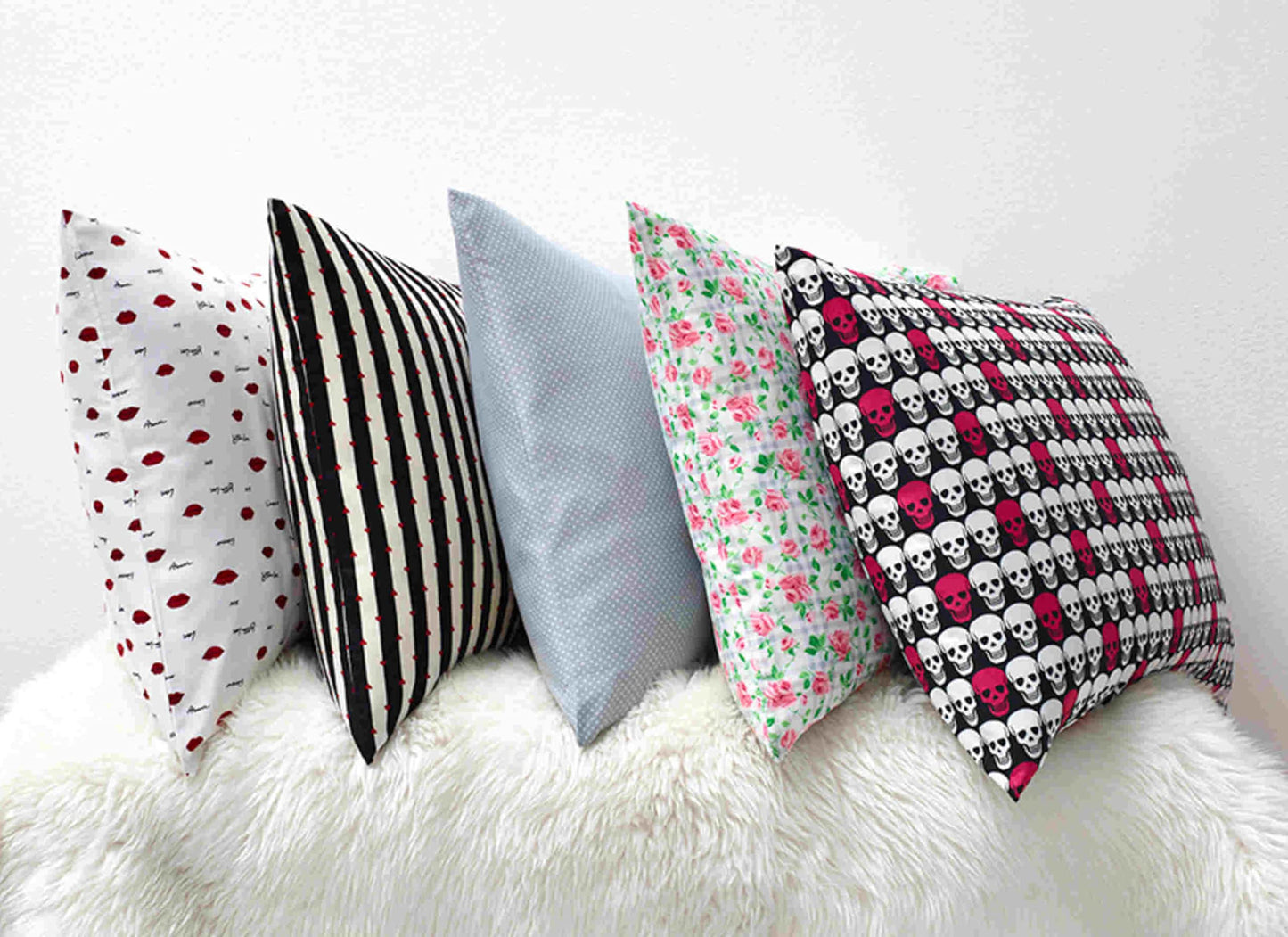 Betsey Johnson - Queen Bed Sheets, Soft & Lightweight Bedding, Fade & Wrinkle Resistant (Wonderland Stripe, Queen)