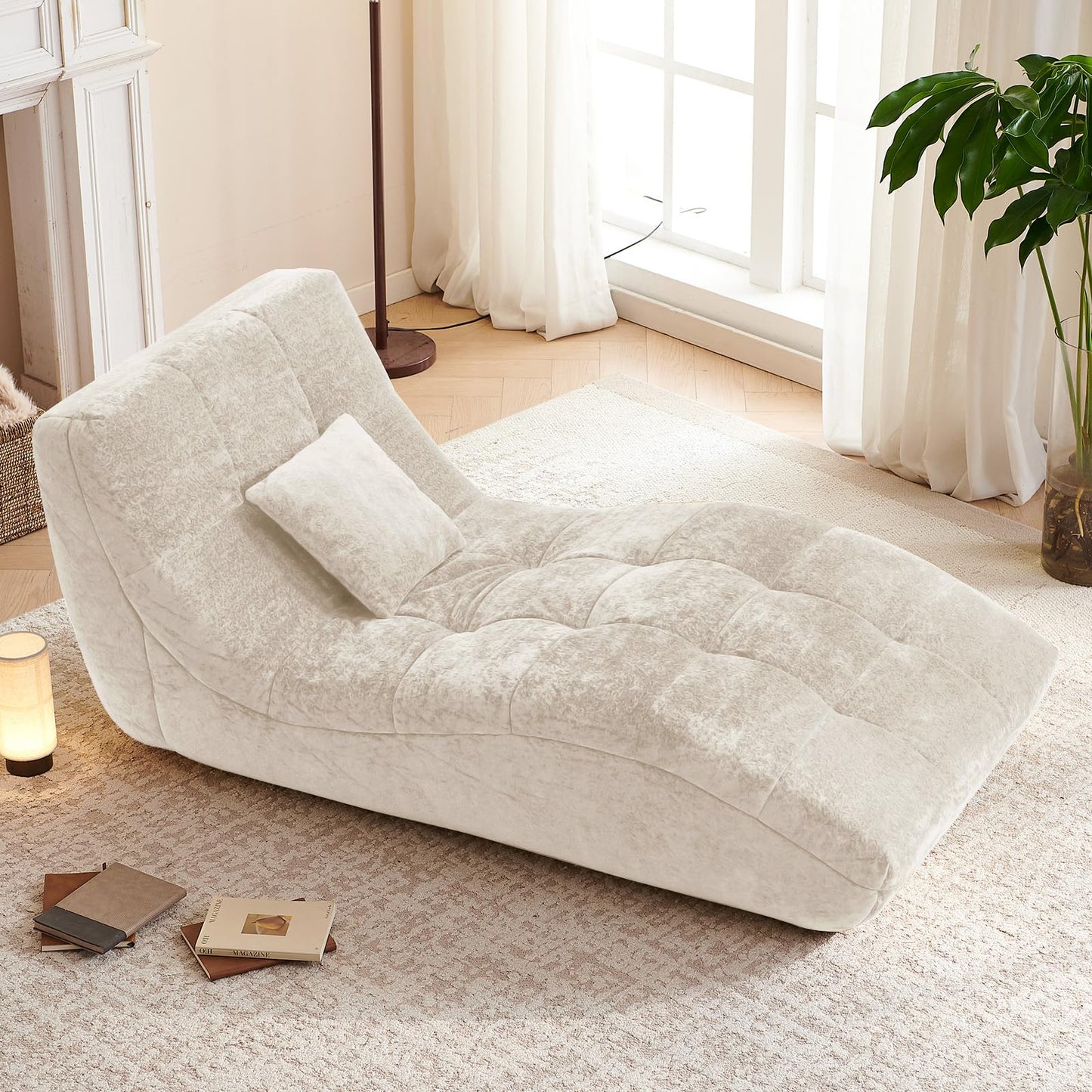 Huadeo Chaise Lounge Chair with Curved Back, Modern Upholstered Recliner Sofa, Tufted Accent Lounger Comfortable Lazy Chair for Bedroom, Apartment (Beige)