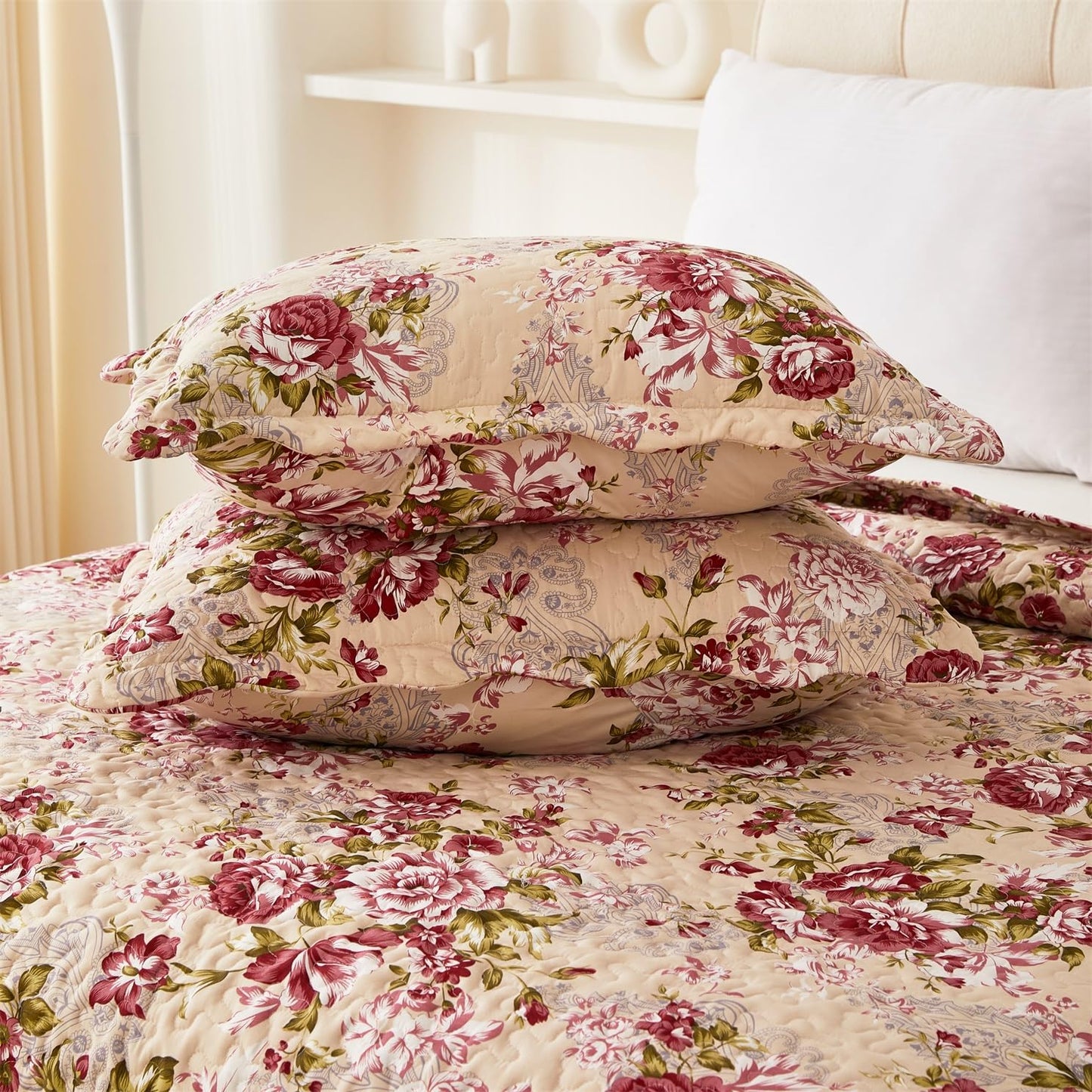 Cmfshape Summer Floral King Quilted Bedspread,Romantic Red Quilt Set,Reversible Stitched Bedding Cover All Season,Soft Lightweight Coverlet with Pillow Cases (Red Rose, King(102"x90"))