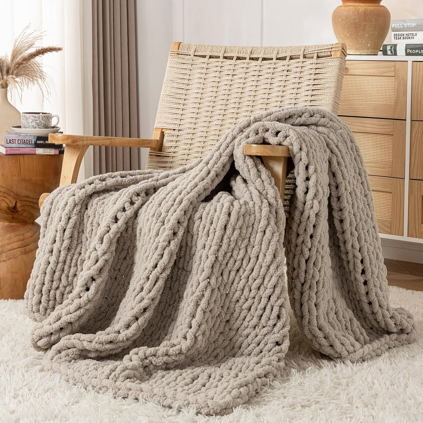 LAST MODA Chunky Knit Blanket Throw, 100% Hand Knit Throw Blanket Handmade Chenille Cable Knit Throw for Couch, Stylish Cozy Soft Rope Knot Crochet Blanket for Home Decor, Beige Linen, 50x60 Inches