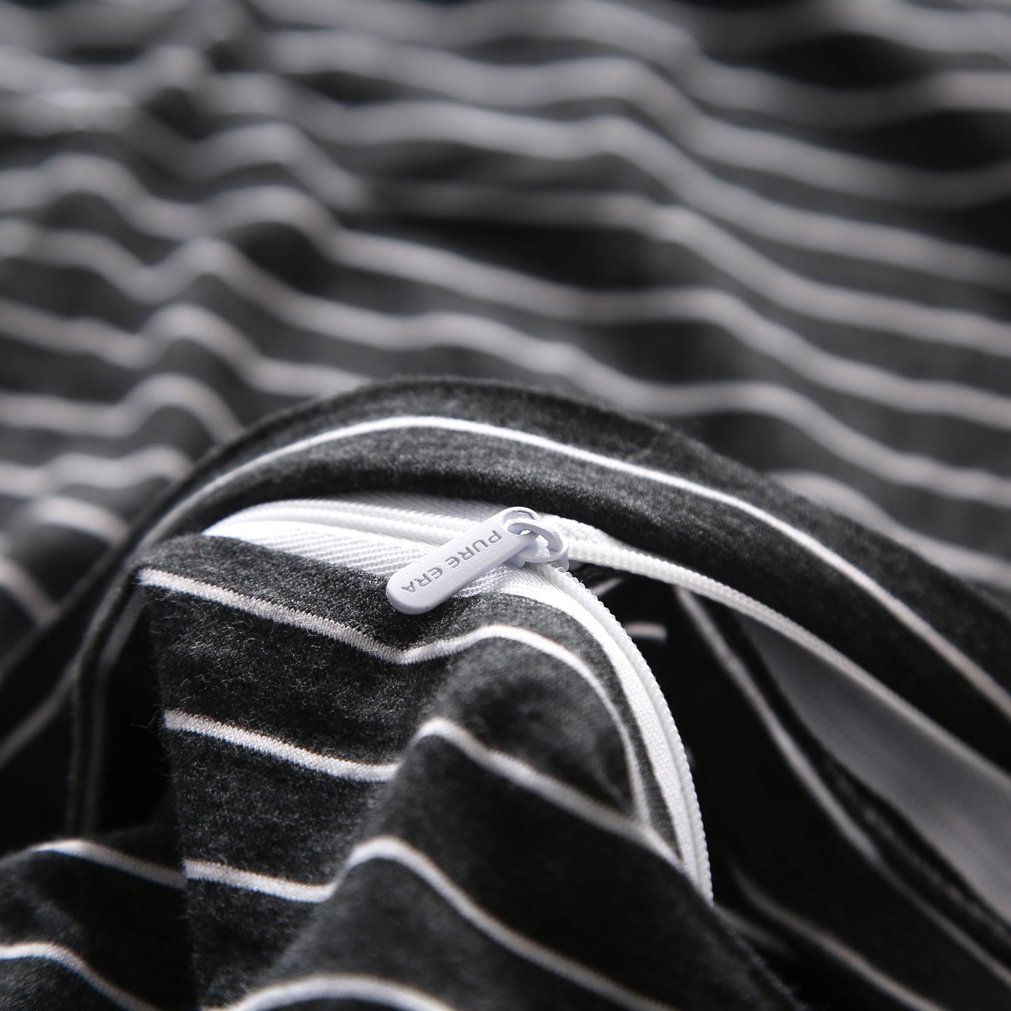 PURE ERA Jersey Knit Duvet Cover Set 100% T-Shirt Heather Cotton Super Soft Comfy Classic Striped Design, with Zipper Closure, Black & White Pinstripe, King