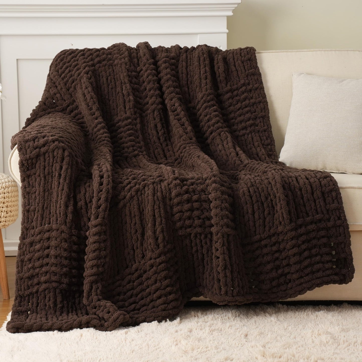 Bunnikins & Clover Dark Brown Throw Blanket for Couch, Chunky Knit Chocolate Throw Blanket for Bed, Chenille Brown Blanket for Home Decor, 50"x60"