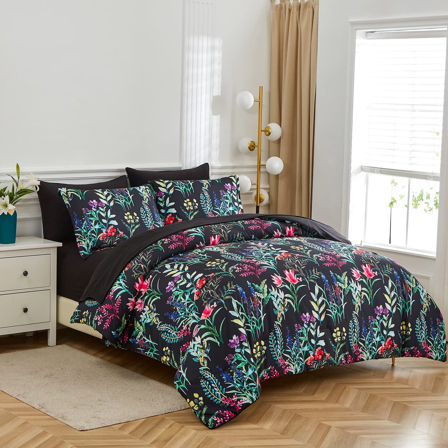 DHSFKBE 7 Piece Bed in a Bag Floral Comforter Set, Botanical Flowers Comforter and Sheet Set, Soft Microfiber Lightweight Bedding Comforter Set for All Season(Dark Floral, Queen)