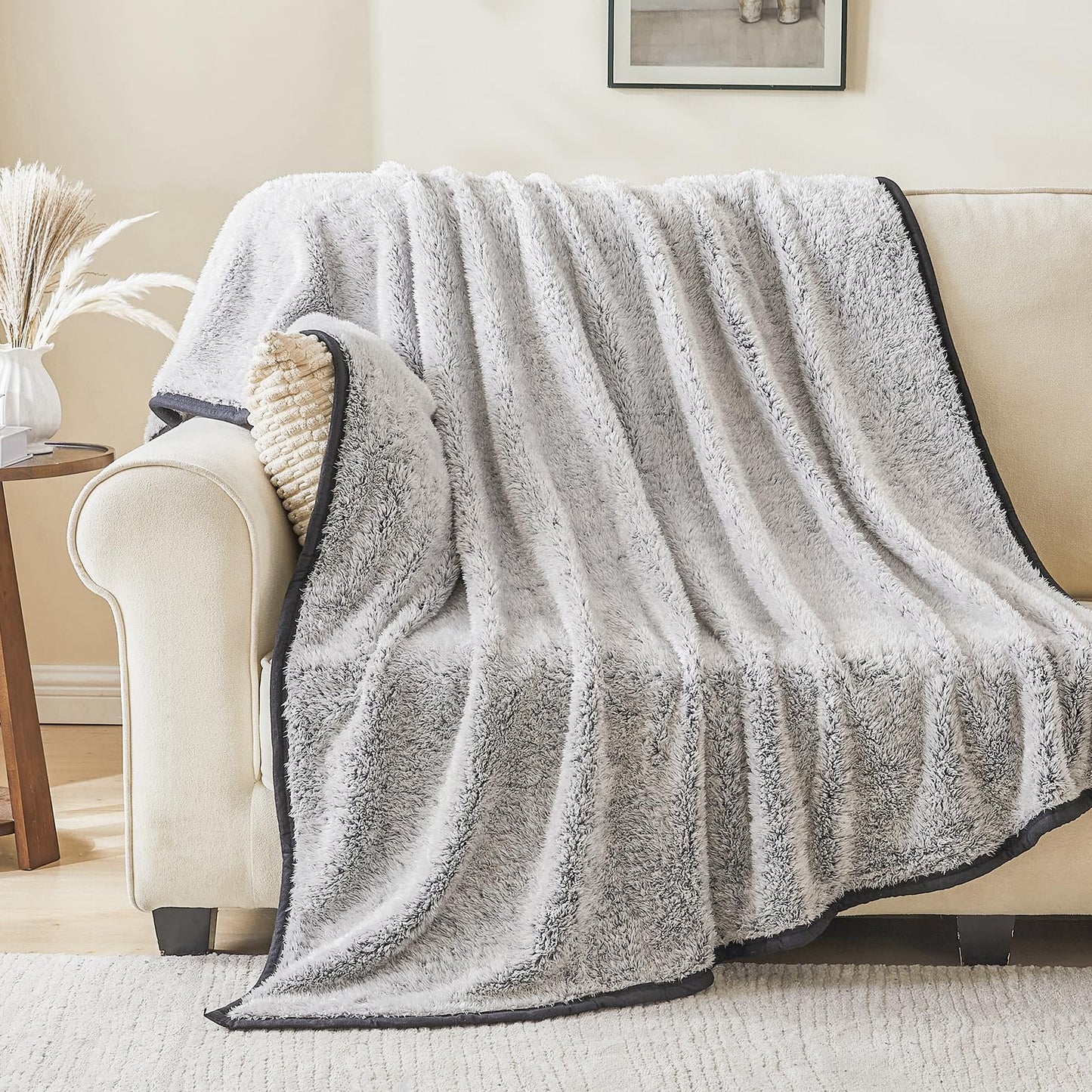 EMME Soft Sherpa Fleece Blanket Reversible Plush Fluffy Large Blanket, Light Weight Warm Decorative Boho Blanket Cover for Sofa, Couch, Bedroom,Travel(Black,50"x60")