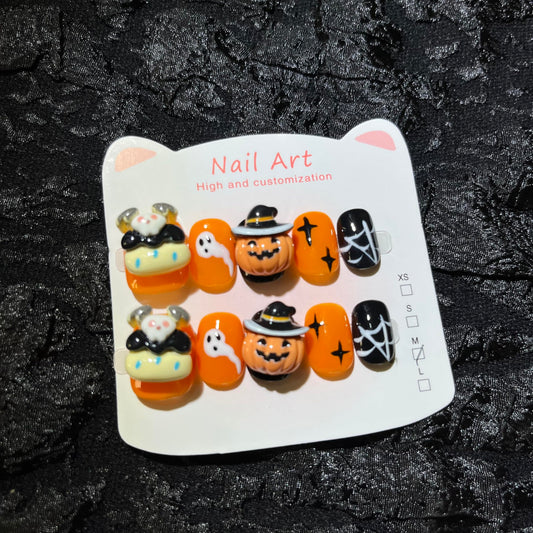 Short Press on Nails Handmade Nails 10Pcs Cute Style Manual Nail Art Bear Nails for Women Party Holiday Photo 2.5CM Size S