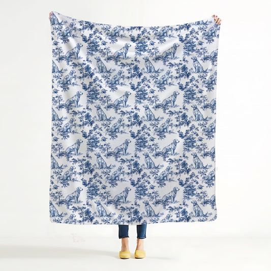 BUJSP Blue and White Chinoiserie Golden Retriever Blanket, Golden Retriever Gifts, Vintage French Country Toile Dog Throw Blanket for Home Bedroom Room Couch Bed Decor, 50x60 Inches