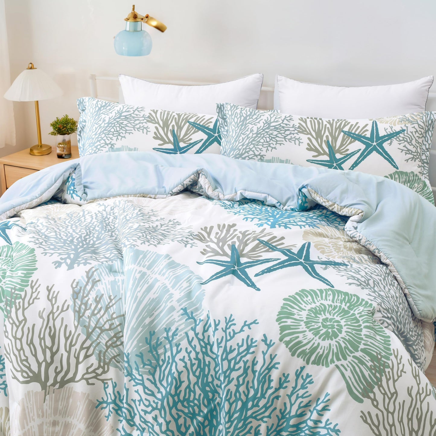 Tritard Coastal Comforter Set King Size 3 Piece, Soft Beach Themed Comforter, Ocean Nautical Lightweight Bedding Sets for All Seasons, (1 Reversible Comforter and 2 Pillow Shams), 104''x90'', C1