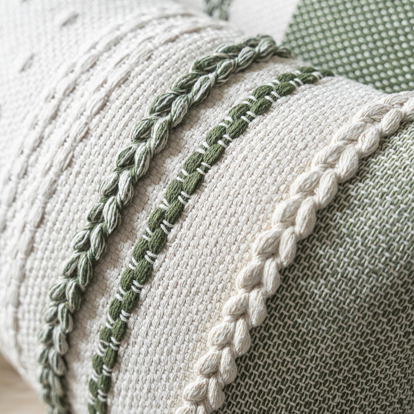 Cethom Boho Lumbar Pillow Covers 14x36 Inch Long, Green Textured Decorative Couch Pillow Cases for Farmhouse Home Decor, Accent Cushion Cover for Sofa, Bed, Living Room, Bedroom, Pack of 1