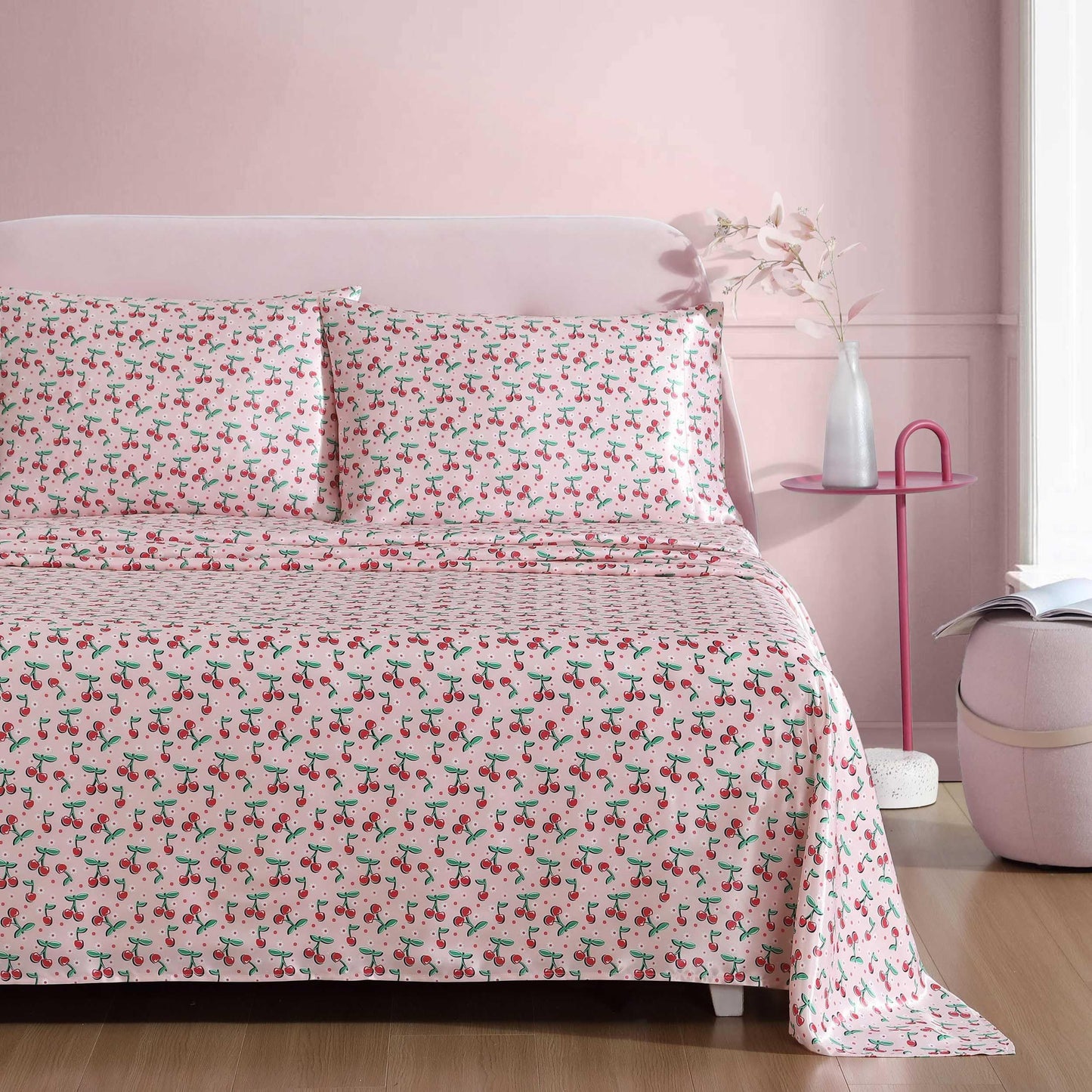 Betsey Johnson - Full Bed Sheets, Satin Bedding Set with Matching Pillowcases, Wrinkle & Fade Resistant, Silky Smooth for Healthy Hair (Cherry Good Day Pink)