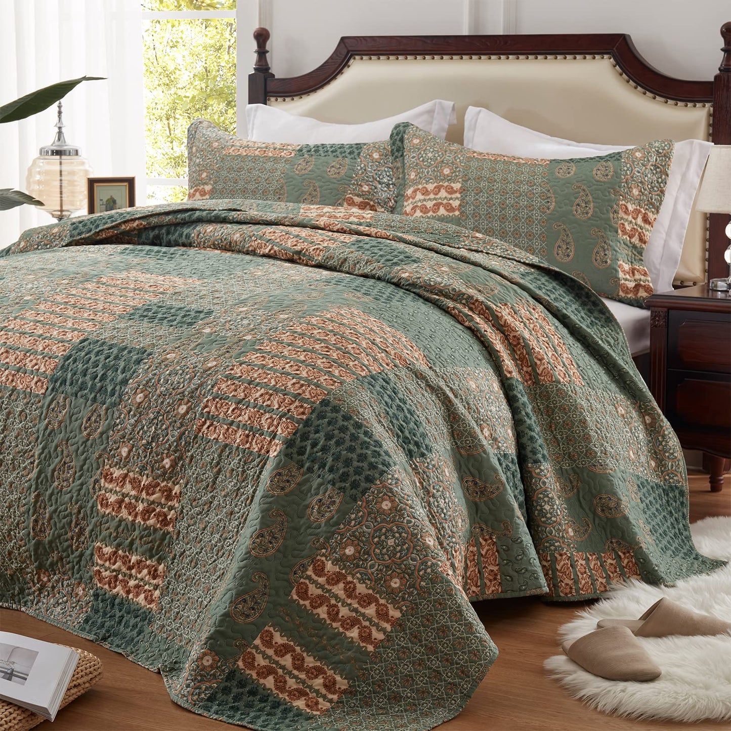 LEAONME Quilt Set King Size 3 Piece Bedspread Lightweight Microfiber Floral Paisley Olive Green, 98x106 Inch
