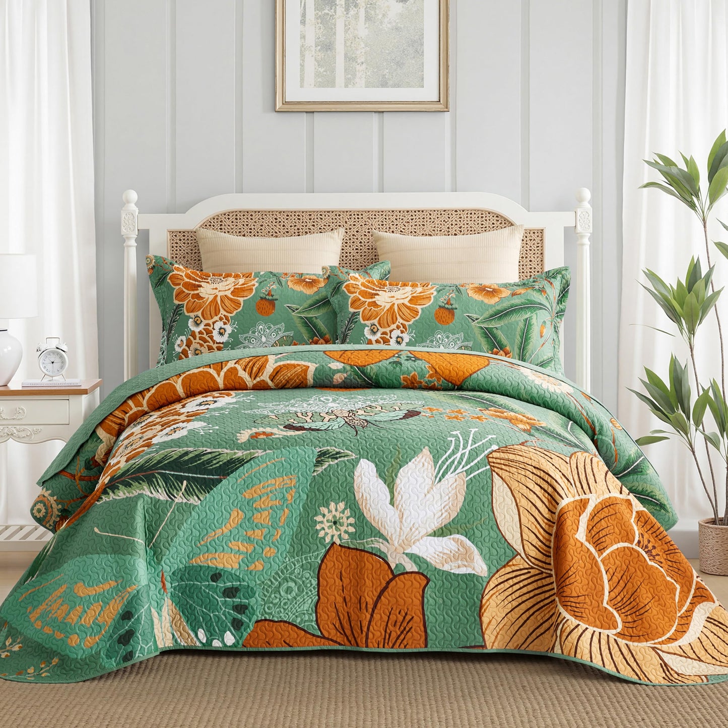 Tyrot 3 Piece Sage Green Boho Floral Full/Queen Quilt Sets Farmhouse Botanical Reversible Lightweight Bedspread Coverlet with 2 Shams Butterfly Microfiber Bedding Quilts Set for All Season, 90''x96''