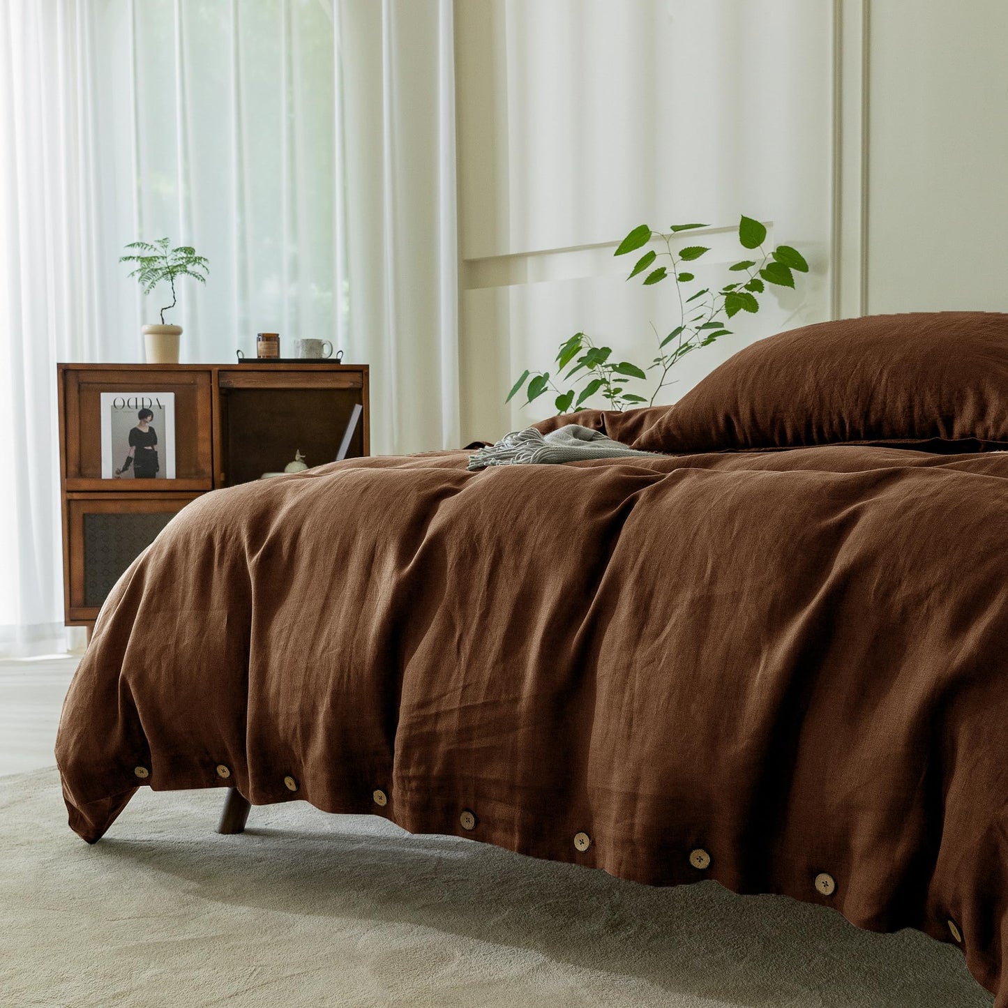 EVERLY 100% Pure Linen Duvet Cover Set Queen Size 90X90Inch 3pcs (1 Duvet Cover,2 Pillowcases) Soft and Breathable for All Season with Coconut Button Closure, Suitable for Hot Sleepers-Chocolate