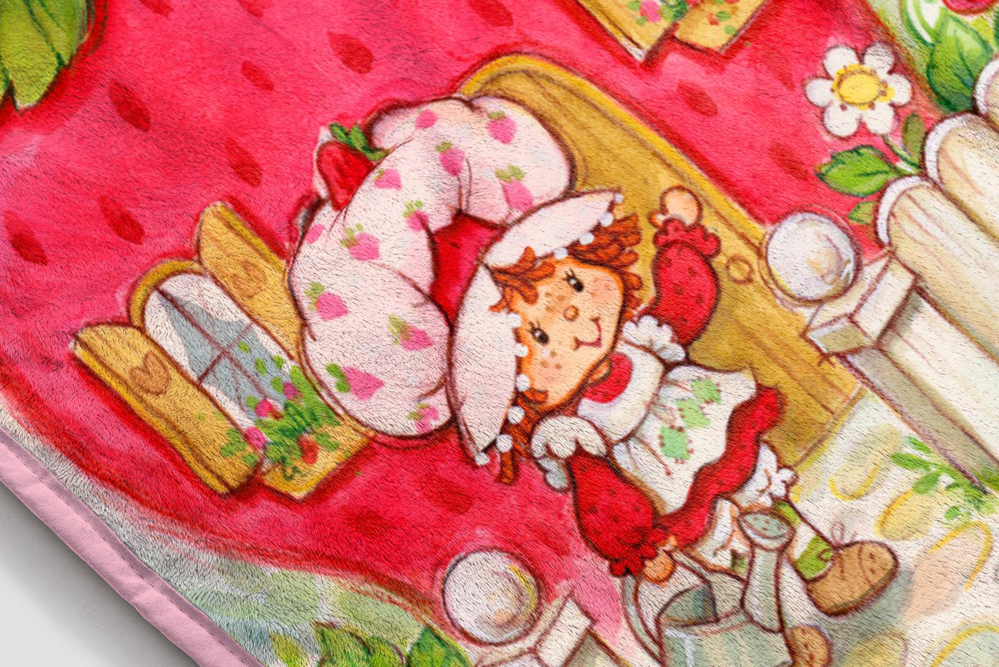 Jay Franco Kids Plush Throw Blanket – Soft & Comfy Throw for Couch or Bed – Cozy Home Décor for Living Room & Bedroom, Multi - Strawberry Shortcake, 46x60 - Throw Blanket