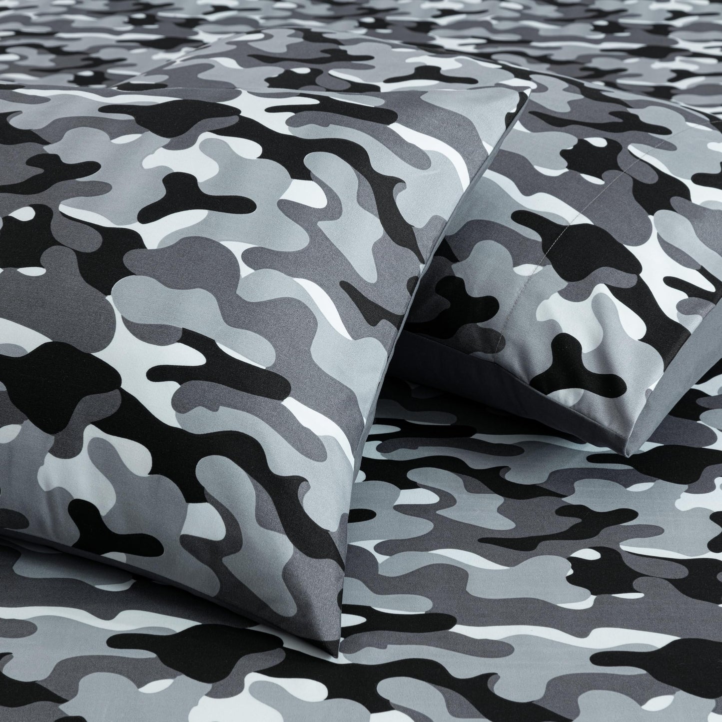 Chezmoi Collection Military Camo 4-Piece Sheet Set - Camouflage Black Gray Printed Microfiber Soft Breathable Deep Pocket Sheets and Pillowcases Set, Queen Size