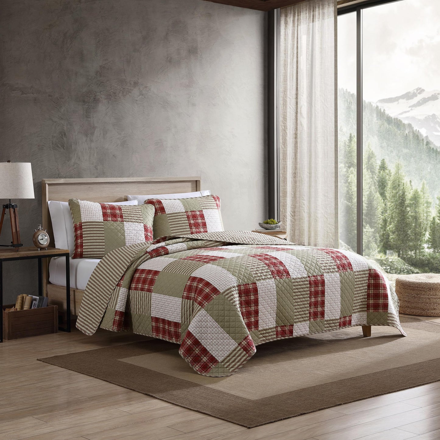 Eddie Bauer - Quilt Set, Reversible Cotton Bedding with Matching Shams, Luxurious Bedding Set (Camino Island Red, Queen)