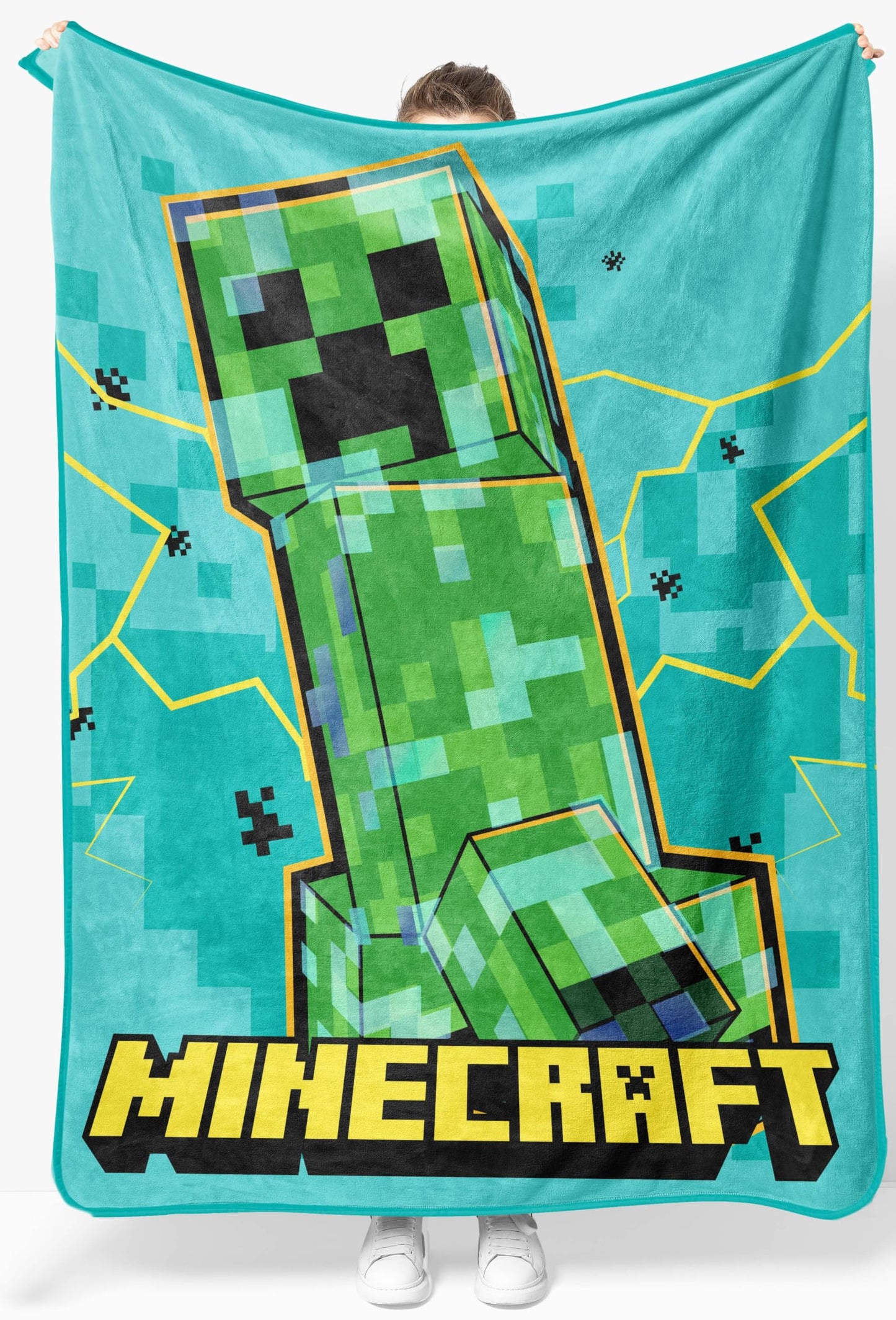 Jay Franco Kids Plush Throw Blanket – Soft & Cozy Fleece Throw for Bedroom & Couch Décor, Official Licensed Product, Teal - Minecraft, 46x60 - Throw Blanket