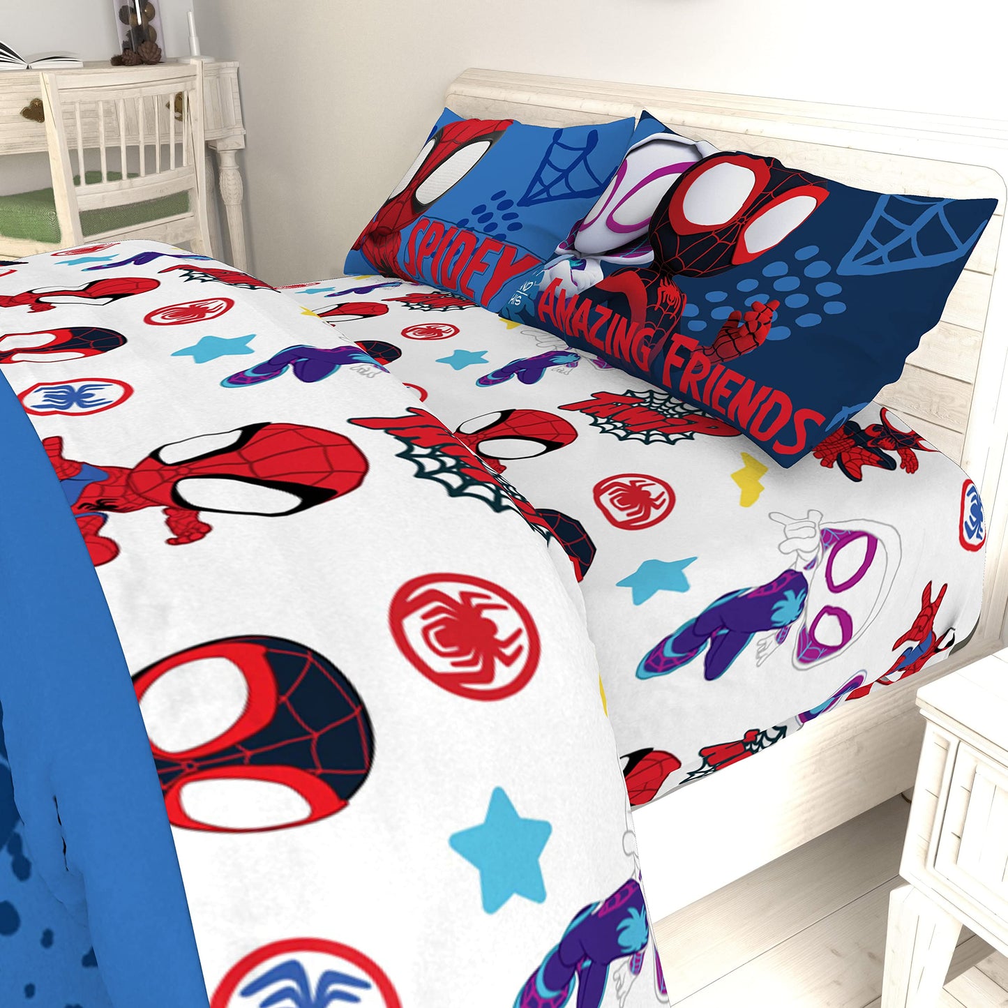Jay Franco Kids Sheet Set with Fitted, Flat Sheets & Pillow Cover - Ultra-Soft Bedding with Pillowcase for Room Decor, White - Spidey & Friends, 4 Piece Full