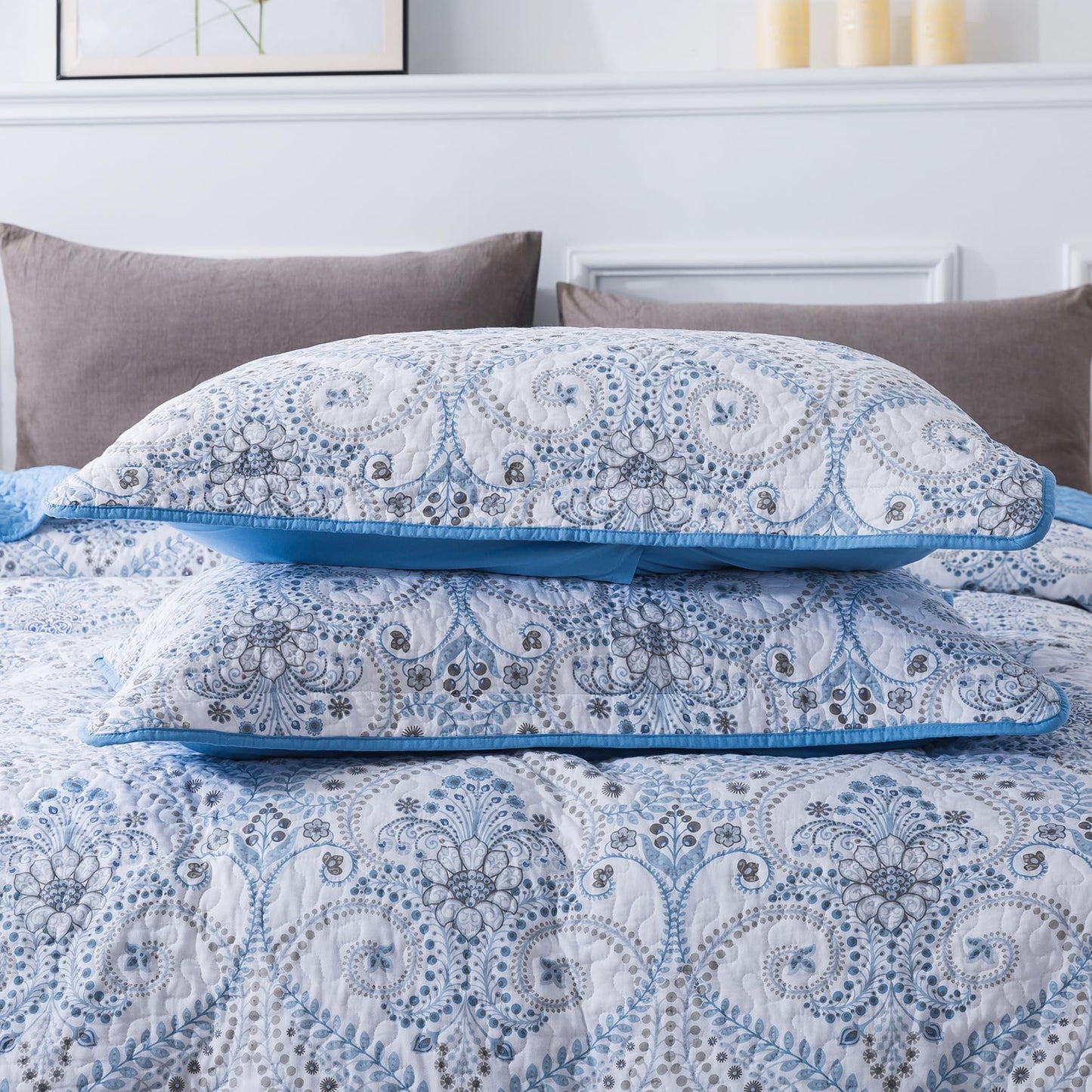 Etwel Lightweight Cotton Queen Size Quilt Set - Breathable Reversible Bedspread for Hot Sleepers, Farmhouse Floral Bedding Set with 2 Pillow Shams for All Season (90"x98", Paisley Blue)
