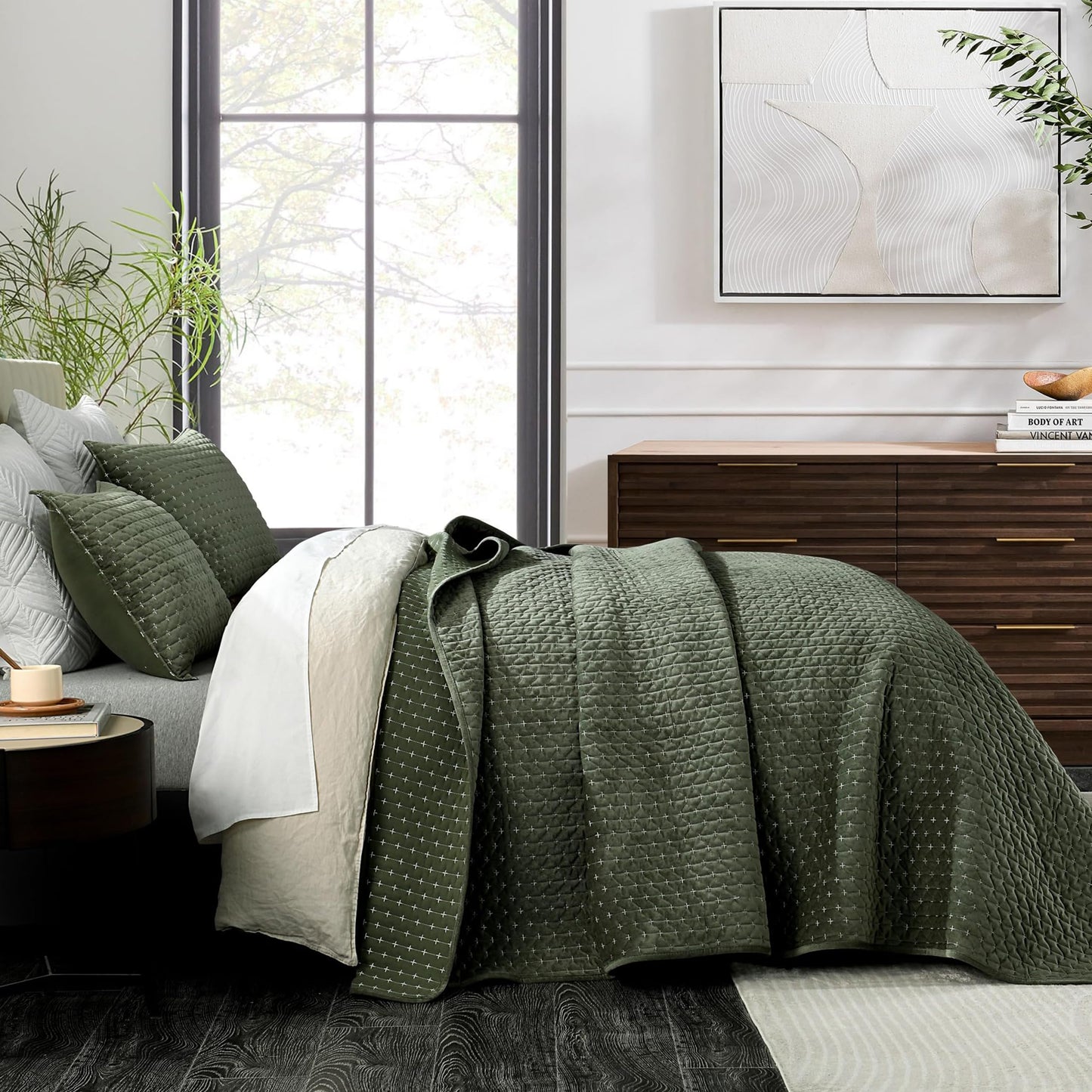 Grassix Velvet Quilt Set Queen Size, 3 Pieces Cross Stitch Bedspread Coverlet with 2 Shams for All Season, Lightweight Comforter Bedding Set, Army Green, 90"x96"