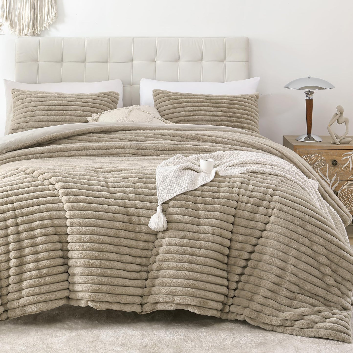 Smoofy Fluffy King Size Comforter Set 3 Pieces - Linen Fleece Fluffy Comforter Set, Luxury Fuzzy King Bedding Set, Soft King Bed Set All Season, Heavy Faux Fur Comforter with 2 Pillow Cases
