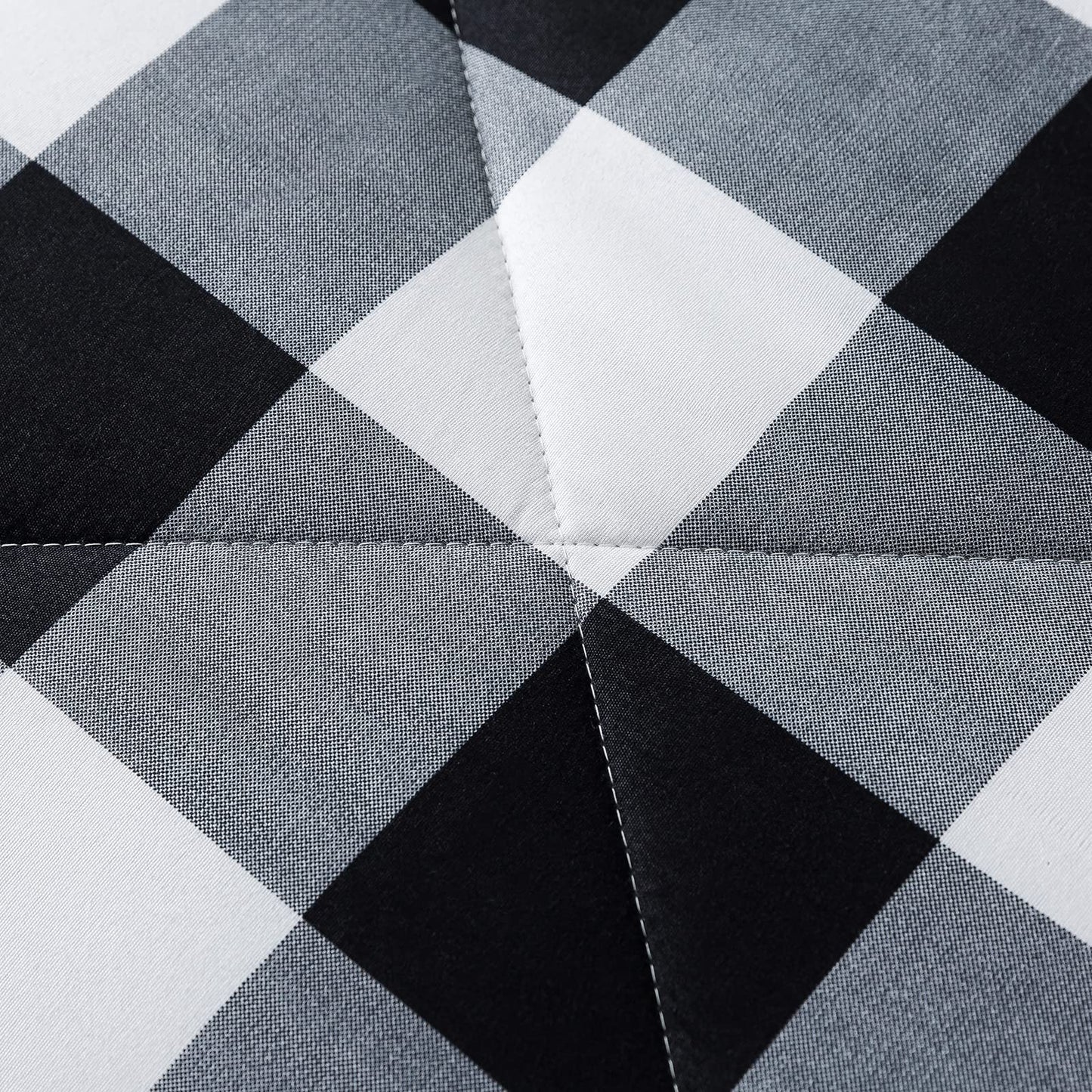 Caressma Buffalo Plaid Comforter Set Queen, Black White Buffalo Plaid Comforter Bedding Set for All Seasons, Classic Gingham Pattern Print Soft Microfiber 3 Pieces Comforter with Pillowcases