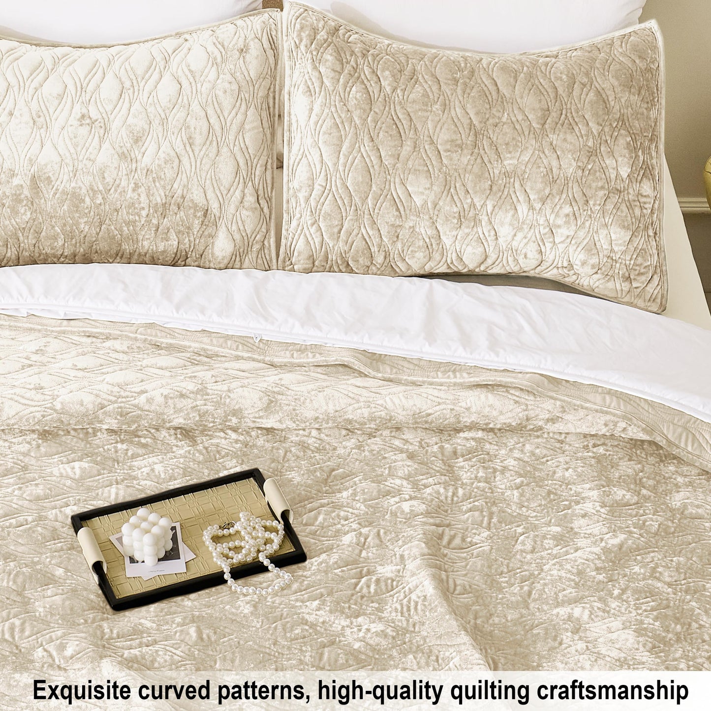 LR Rocaloca Velvet Quilt Set Oversized King Size 120x120 Bedspread with 2 Pillow Shams Ultra Soft Polyester Bedding All Season Decor for Bedroom Guest Room Hotel Retro Pastoral Home Decor, Beige