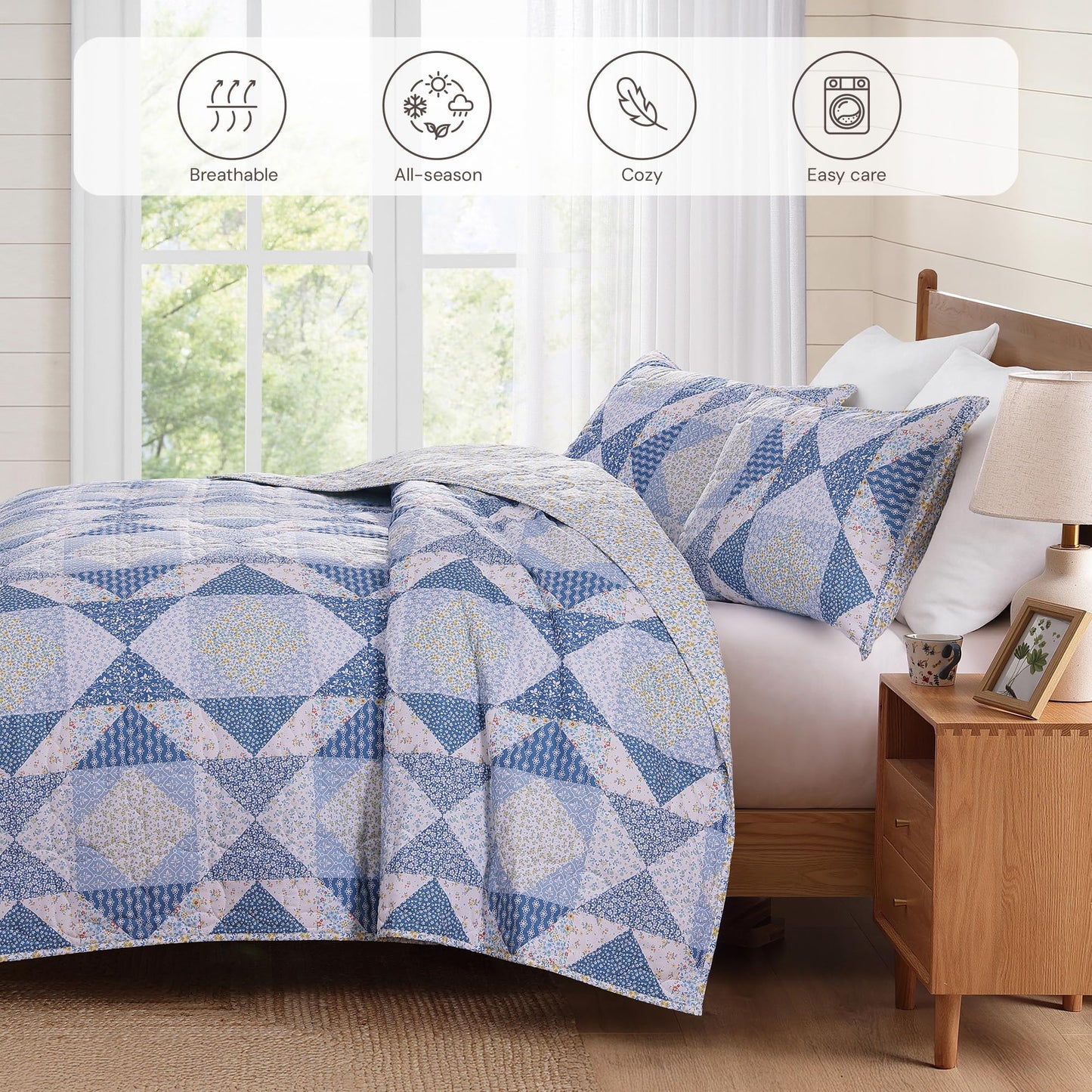 BLOOMHAVEN Quilt Set Queen Size, Patchwork Blue Marigold Floral Quilt Sets, Reversible Bedspread Lightweight and Breathable for All Seasons, Soft Quilted Bedspread with 2 Pillow Shams