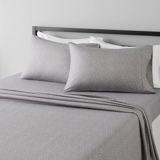 Amazon Basics Lightweight Wrinkle Free, Breathable Brushed Microfiber 4-Piece Bed Sheet Set with 14-Inch Deep Pockets, Full, Gray Arrows, Geometric