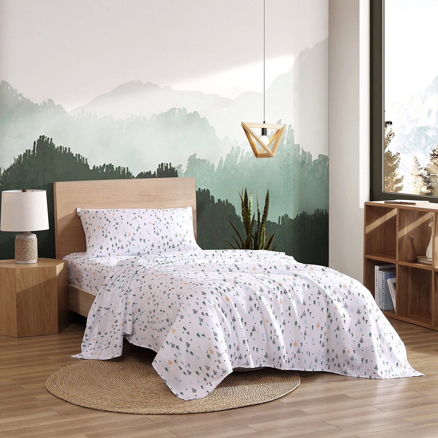 Eddie Bauer Kids - Full Sheet Set, Ultra-Soft Microfiber Bedding with Fully Elastic Fitted Sheet, Kids Bed Set with Pillowcases, Easy Care Bedding (Dreamland)