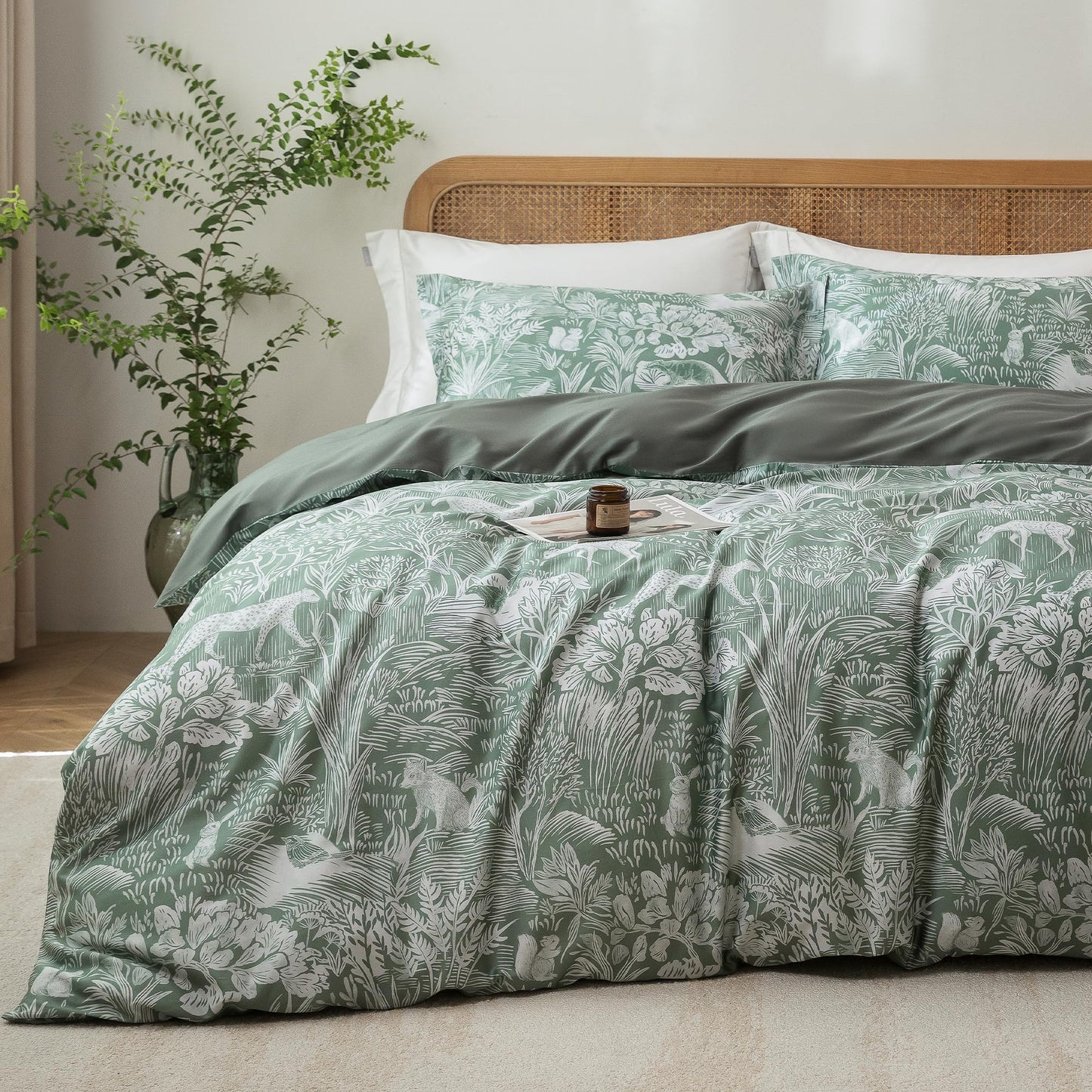MILDLY Queen Size Duvet Cover Set 100% Long-Staple Cotton Luxury Green Floral Patten Reversible Comforter Cover Set 3Pcs