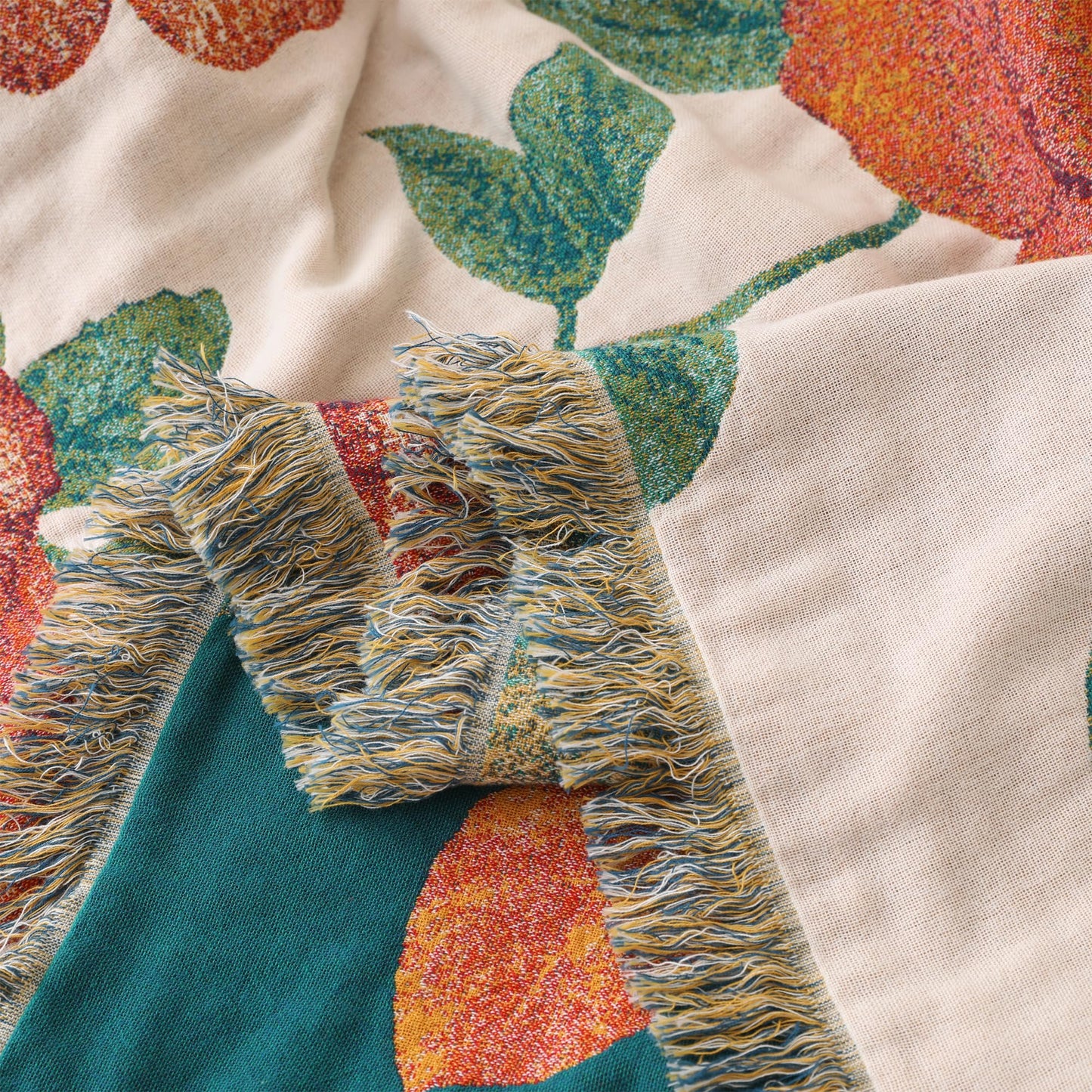 BRYALIX 100% Cotton Muslin Floral Throw Blanket, Red Rose Pattern, Lightweight Quilt, Boho Farmhouse Decorative Fringed Reversible Jacquard Throw for Home, Picnic, Travel, 60"x80"